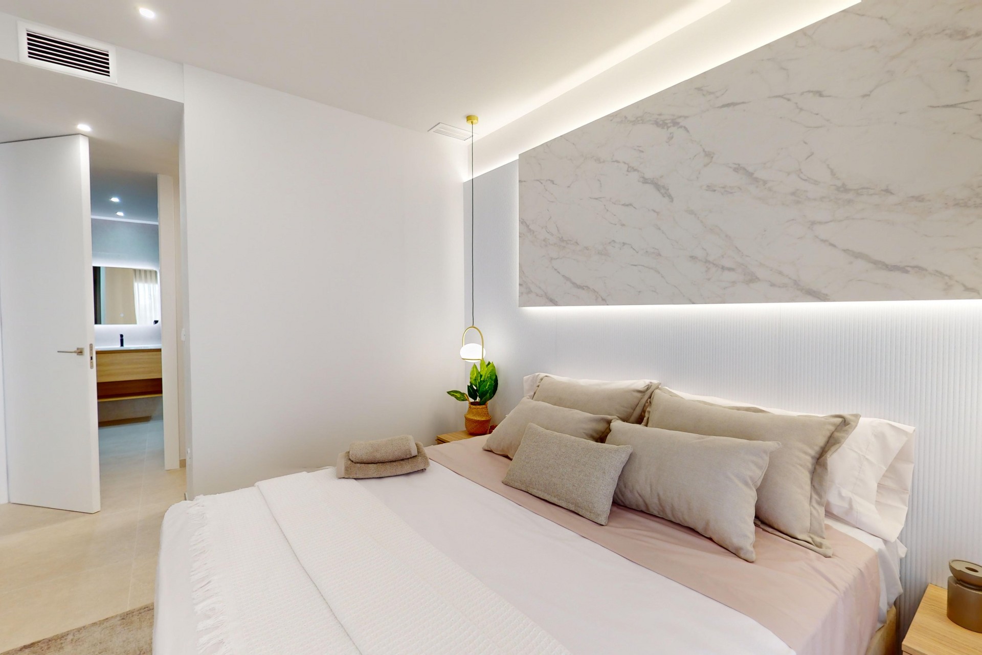 Neubau - Bungalow -
Cabo Roig
