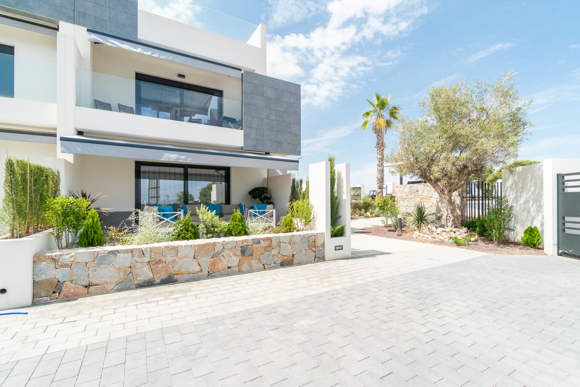 Neubau - Bungalow -
Torrevieja