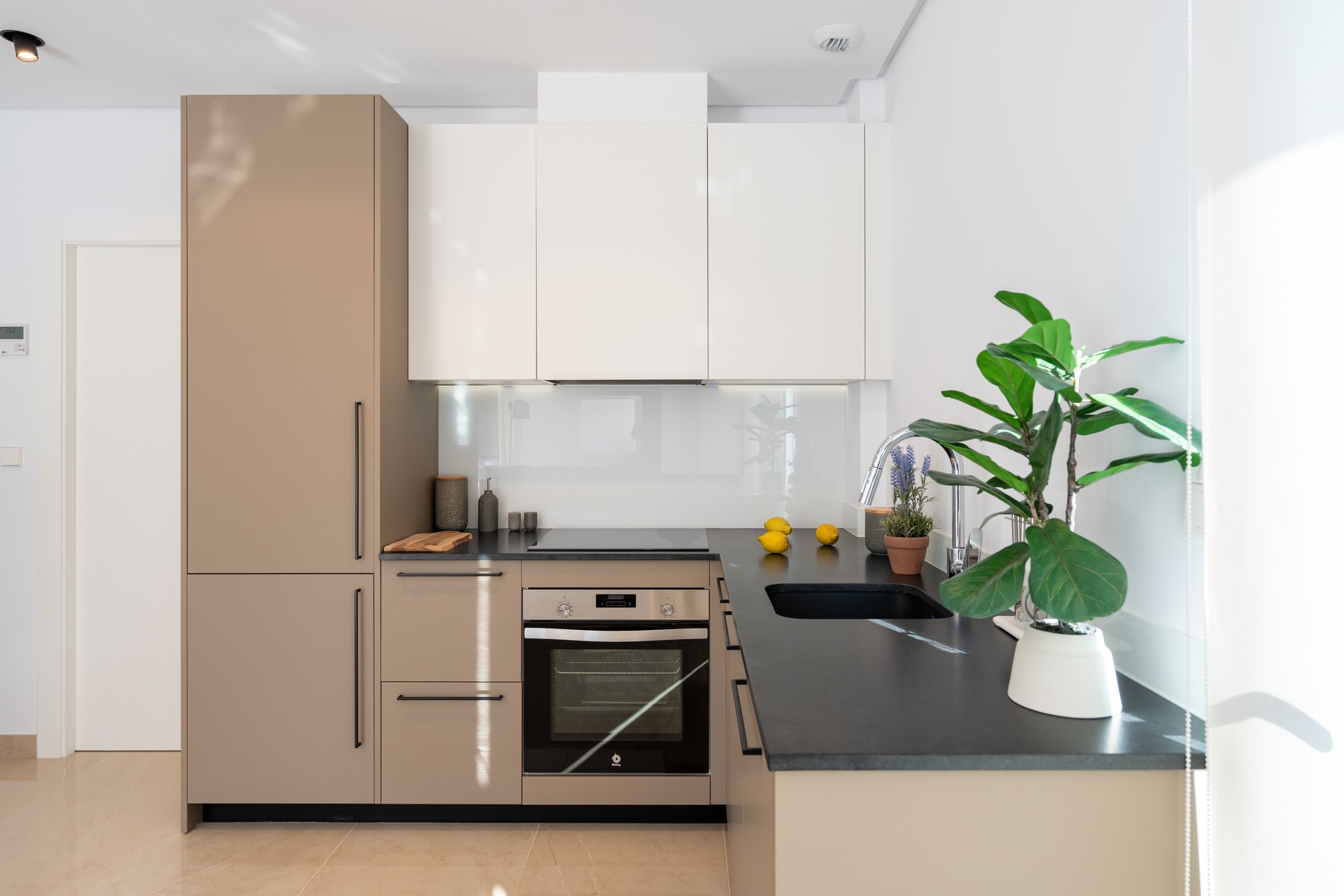 Neubau - Reihenhaus -
Elche