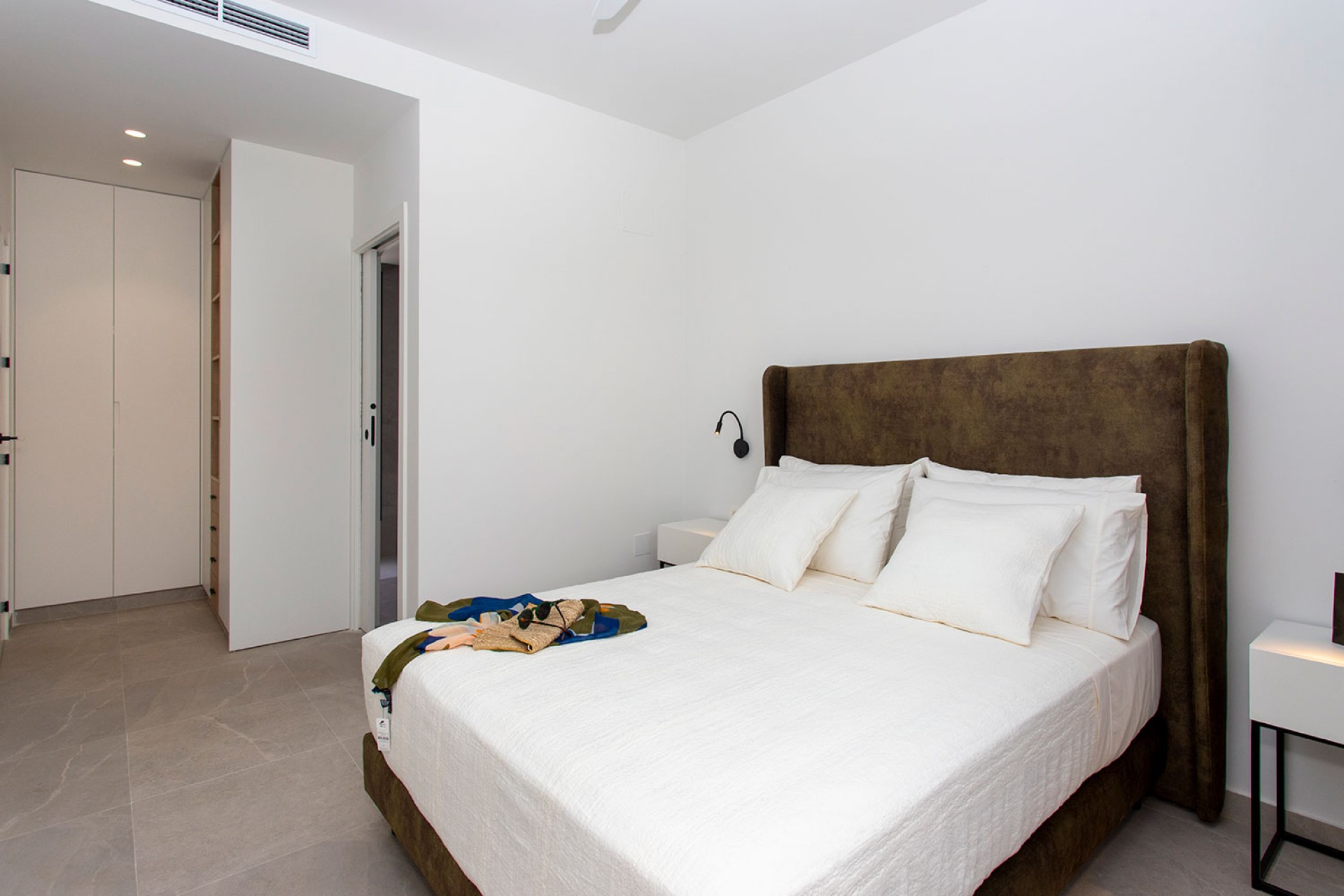 Neubau - Reihenhaus -
Sucina