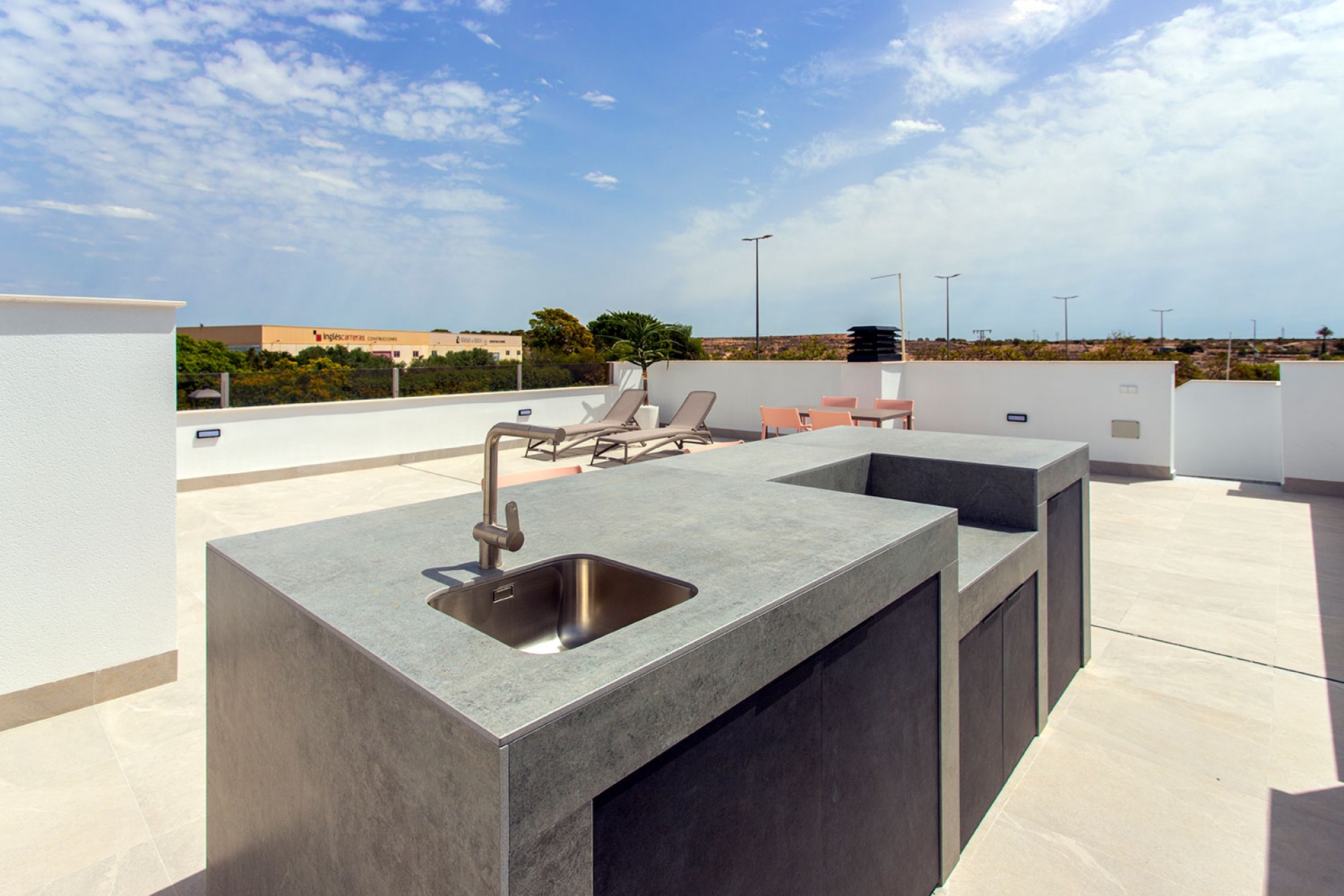 Neubau - Reihenhaus -
Sucina