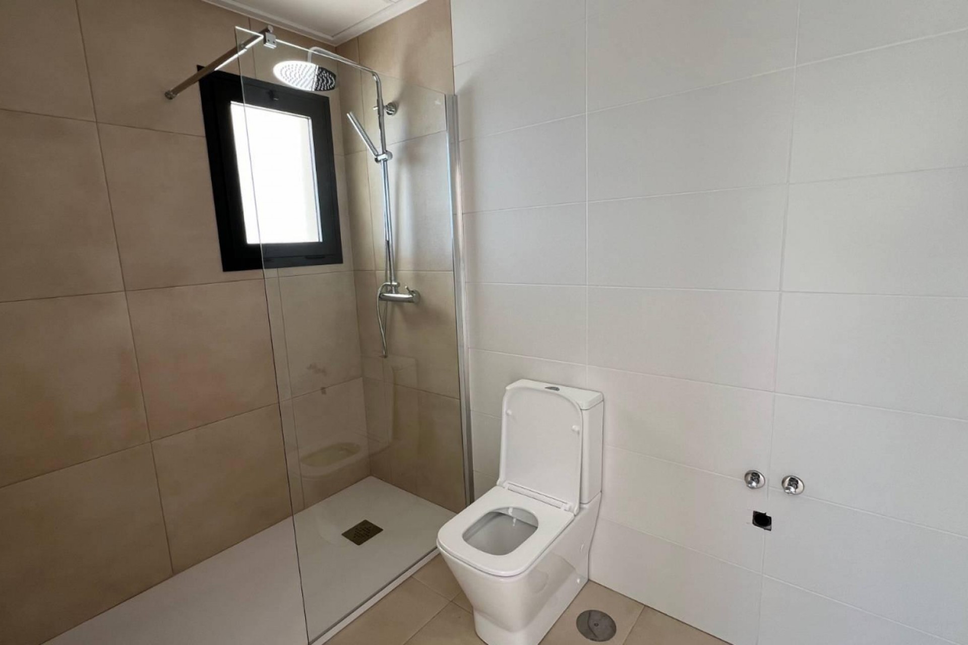 Neubau -  -
Torre del Rico