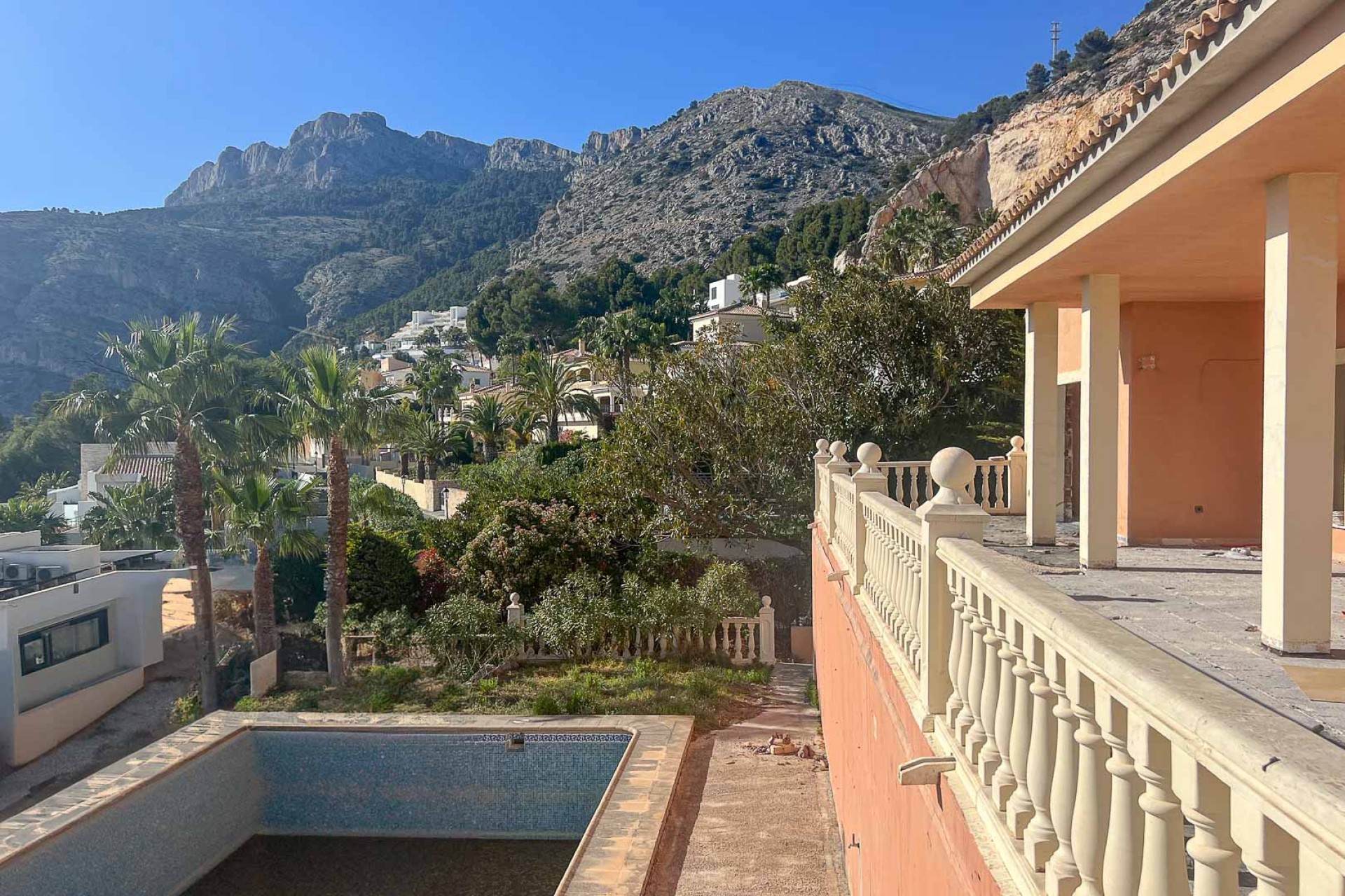 Neubau - Villa -
Altea