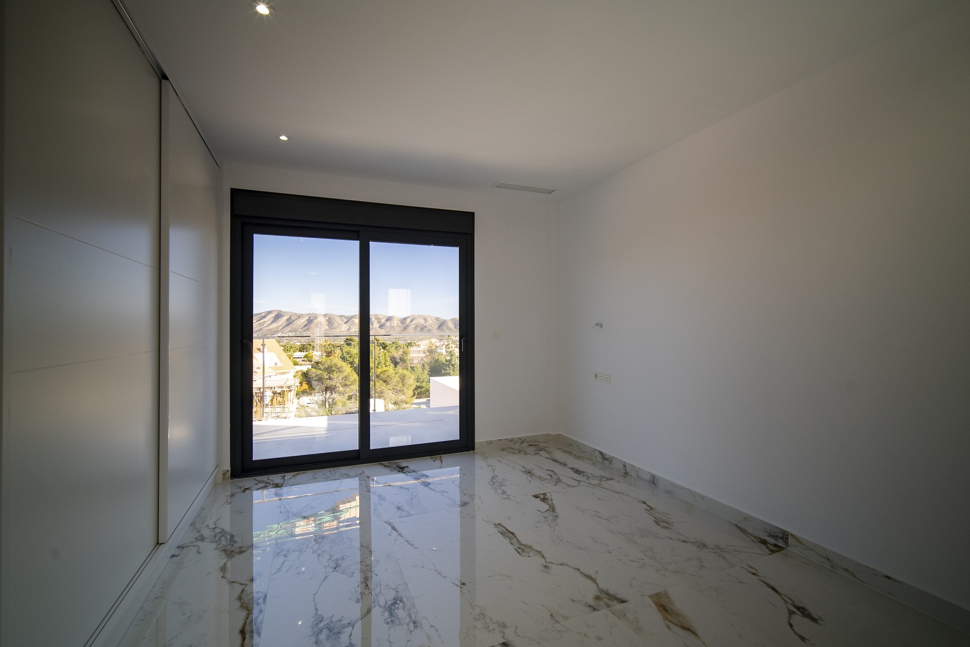 Neubau - Villa -
La Nucia