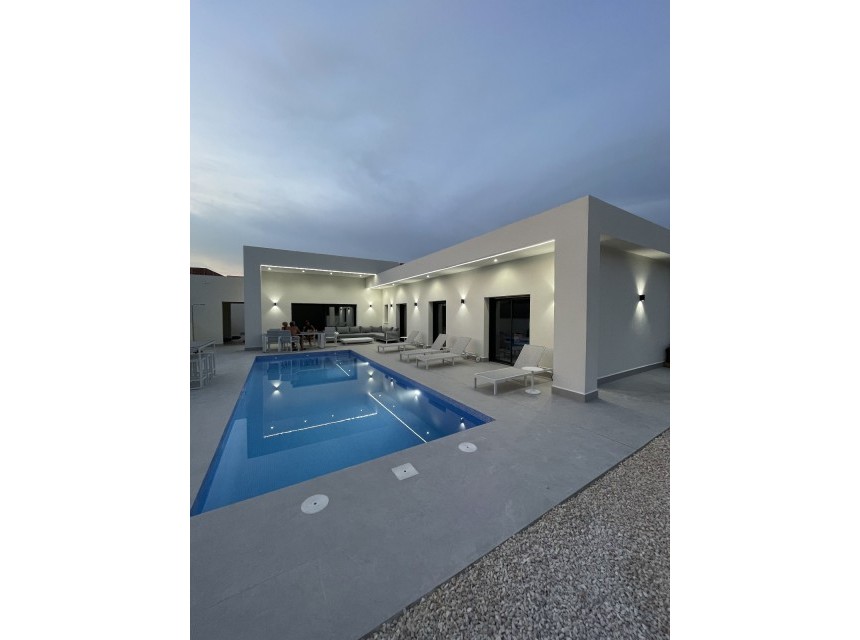 Neubau - Villa -
La Romana