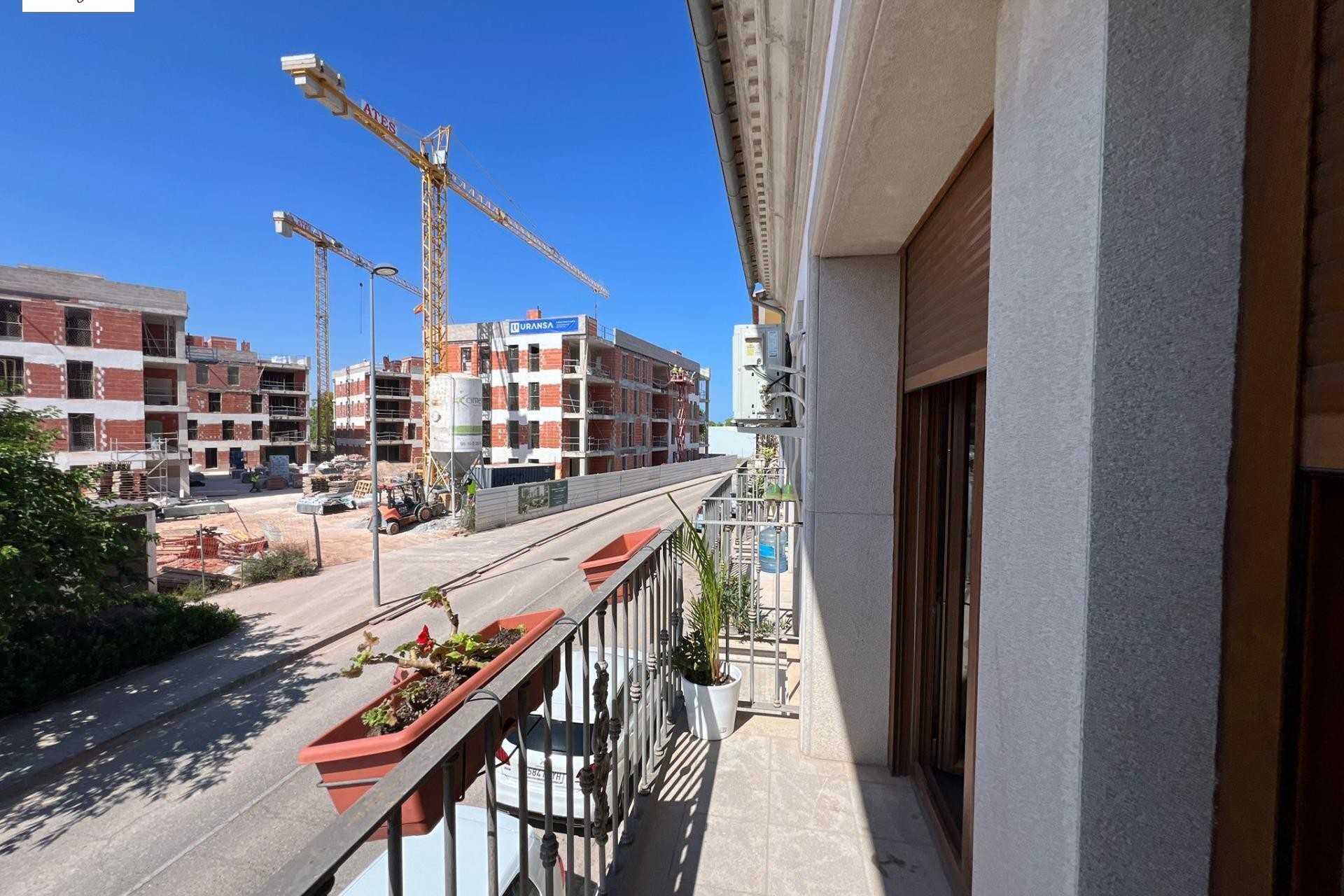 New build - Adosado -
El Puig de Santa Maria - El Puig de Santa María