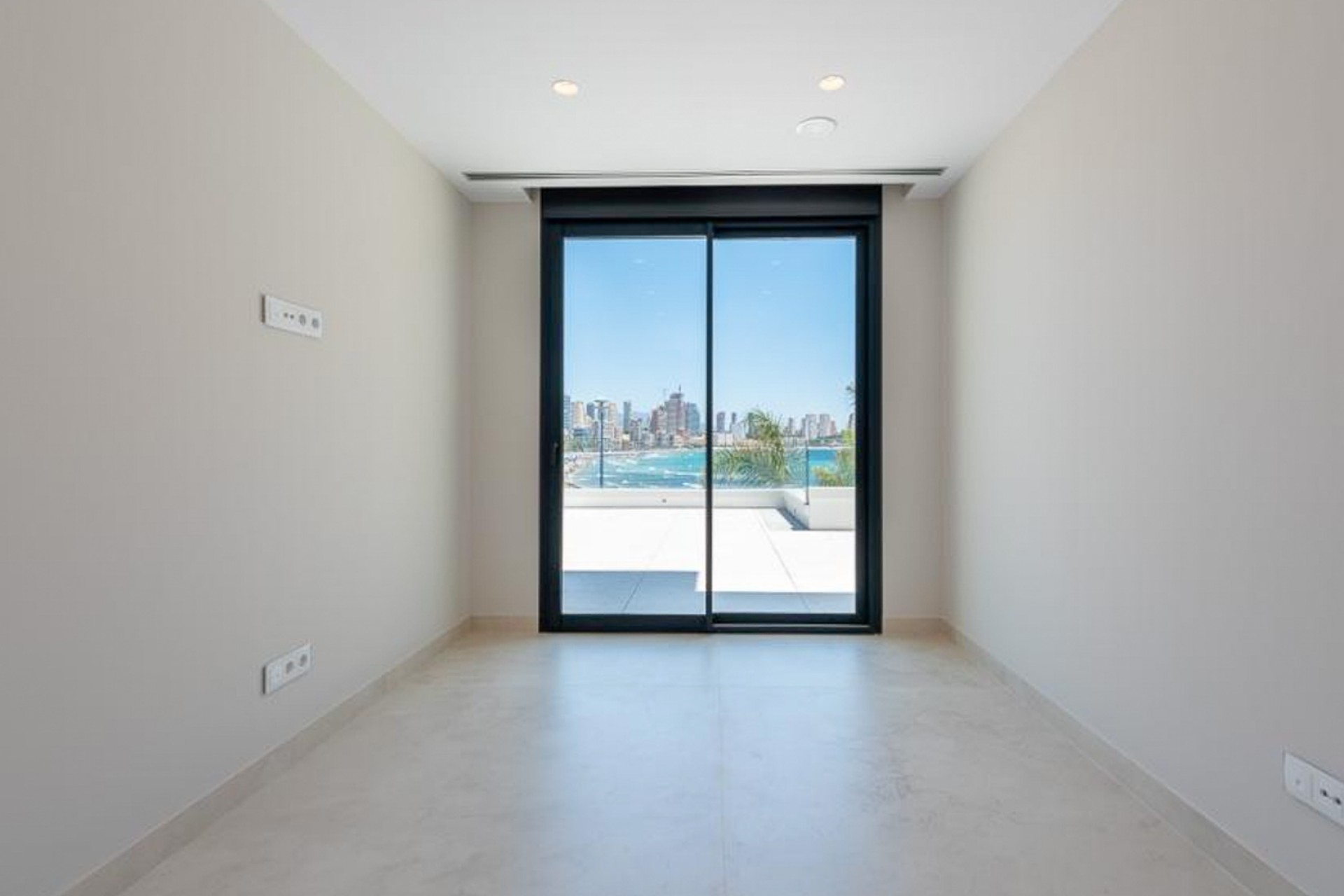 New build - Apartment -
Benidorm