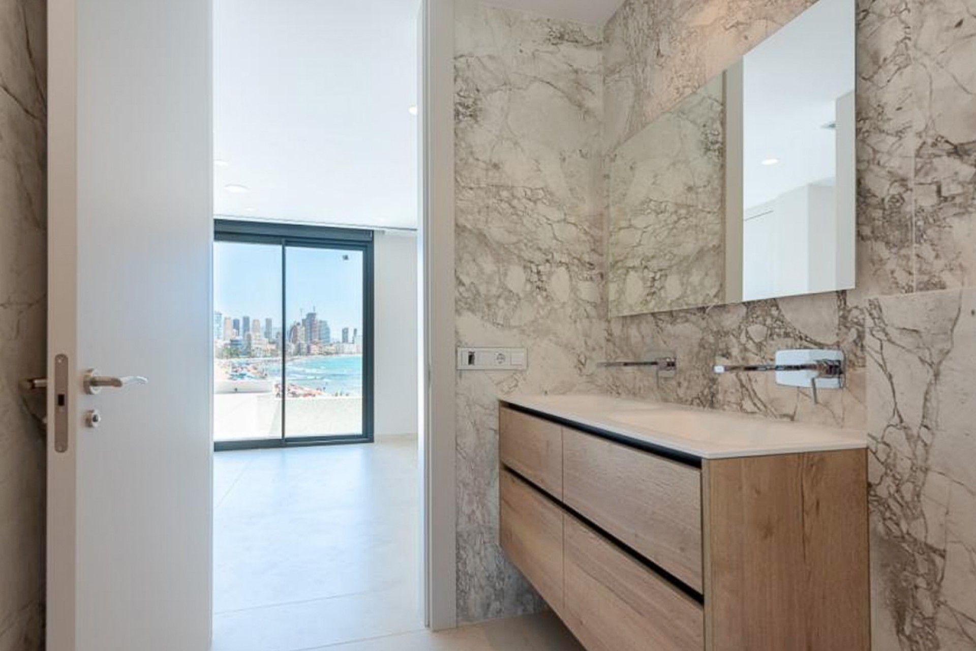 New build - Apartment -
Benidorm