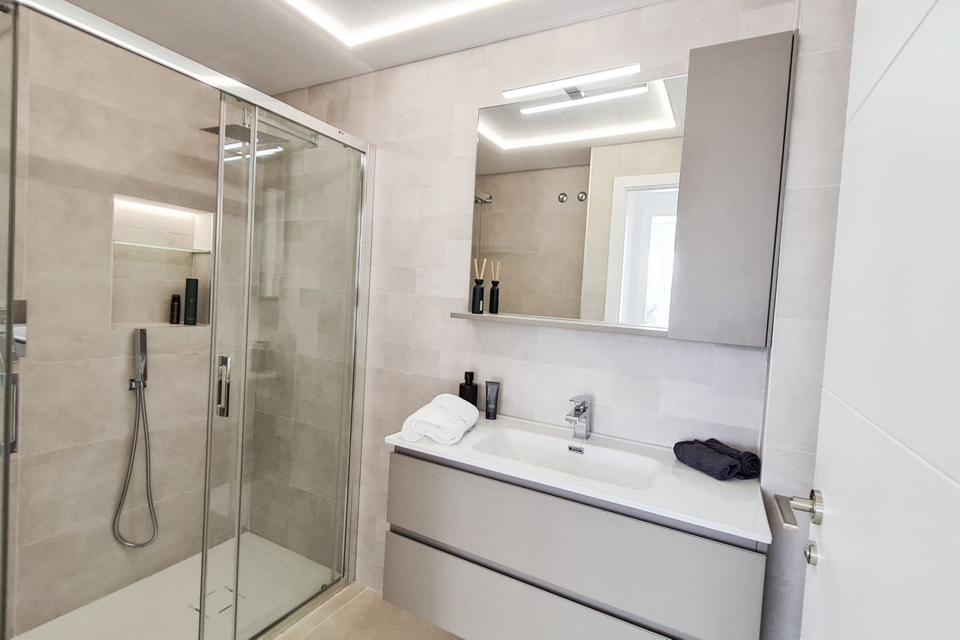 New build - detached -
Las Esperanzas