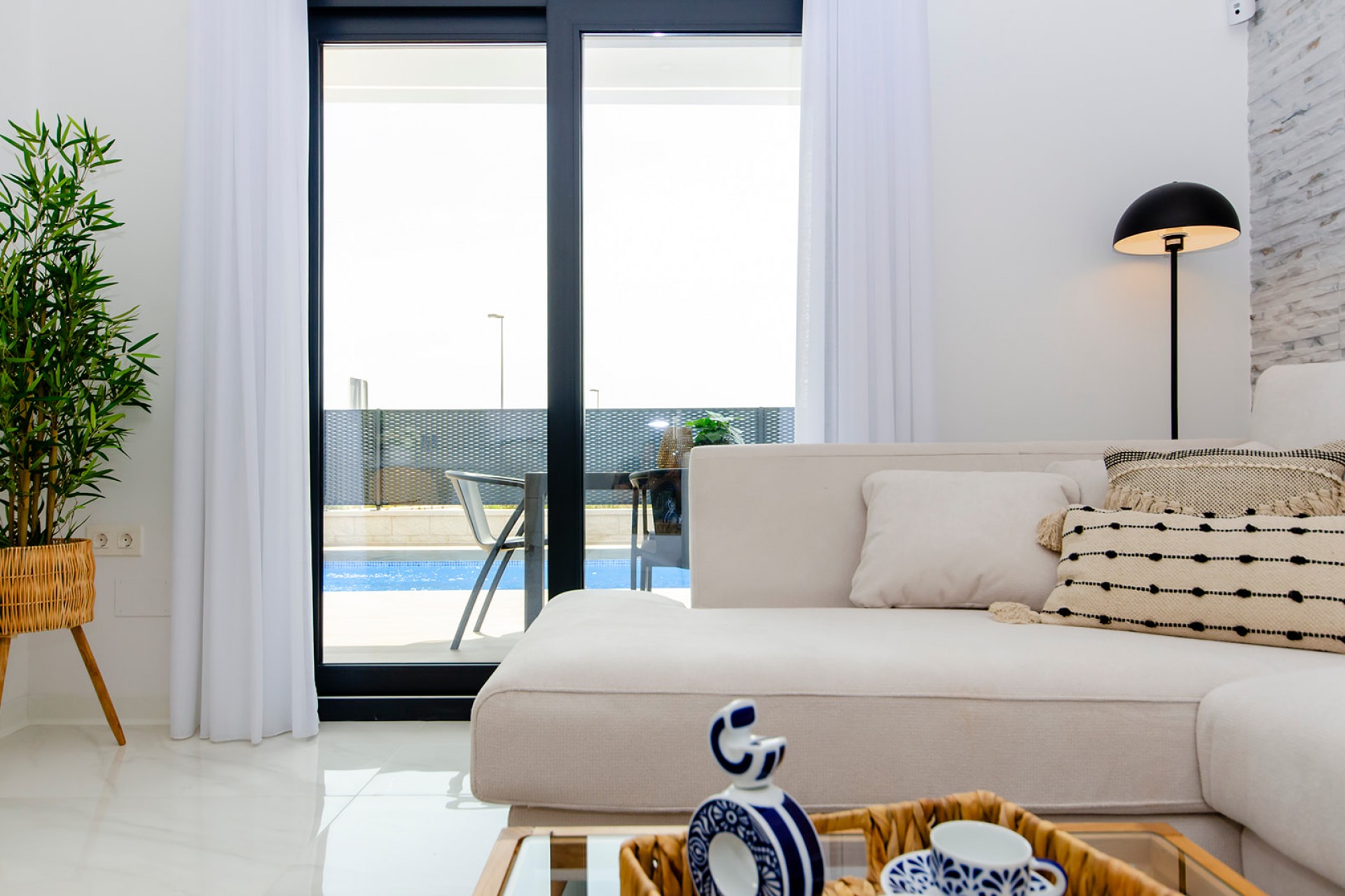 New build - Semi Detached Villa -
Vistabella