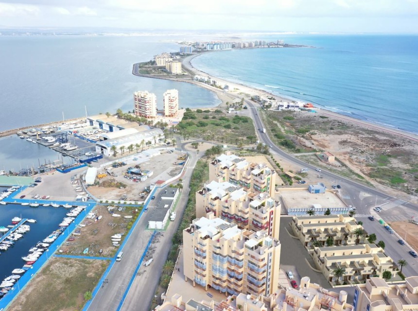 New build - Terraced house -
La Manga del Mar Menor