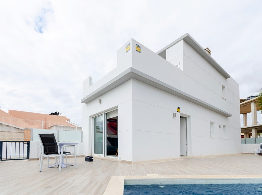 New build - Terraced house -
Torrevieja