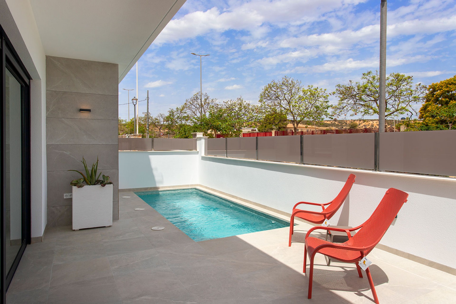 New build - terraced -
Sucina