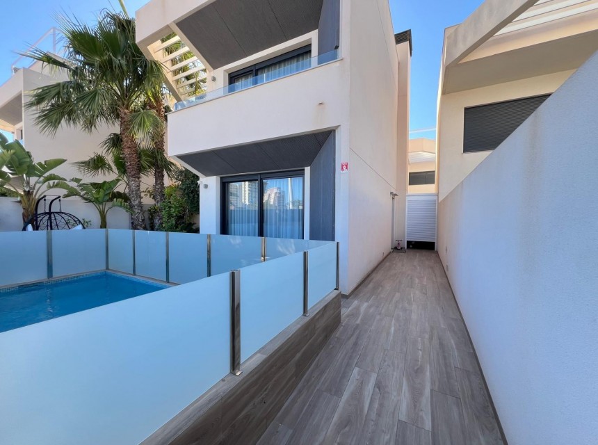 nieuwbouw - Villa de Lujo -
Torrevieja - La veleta