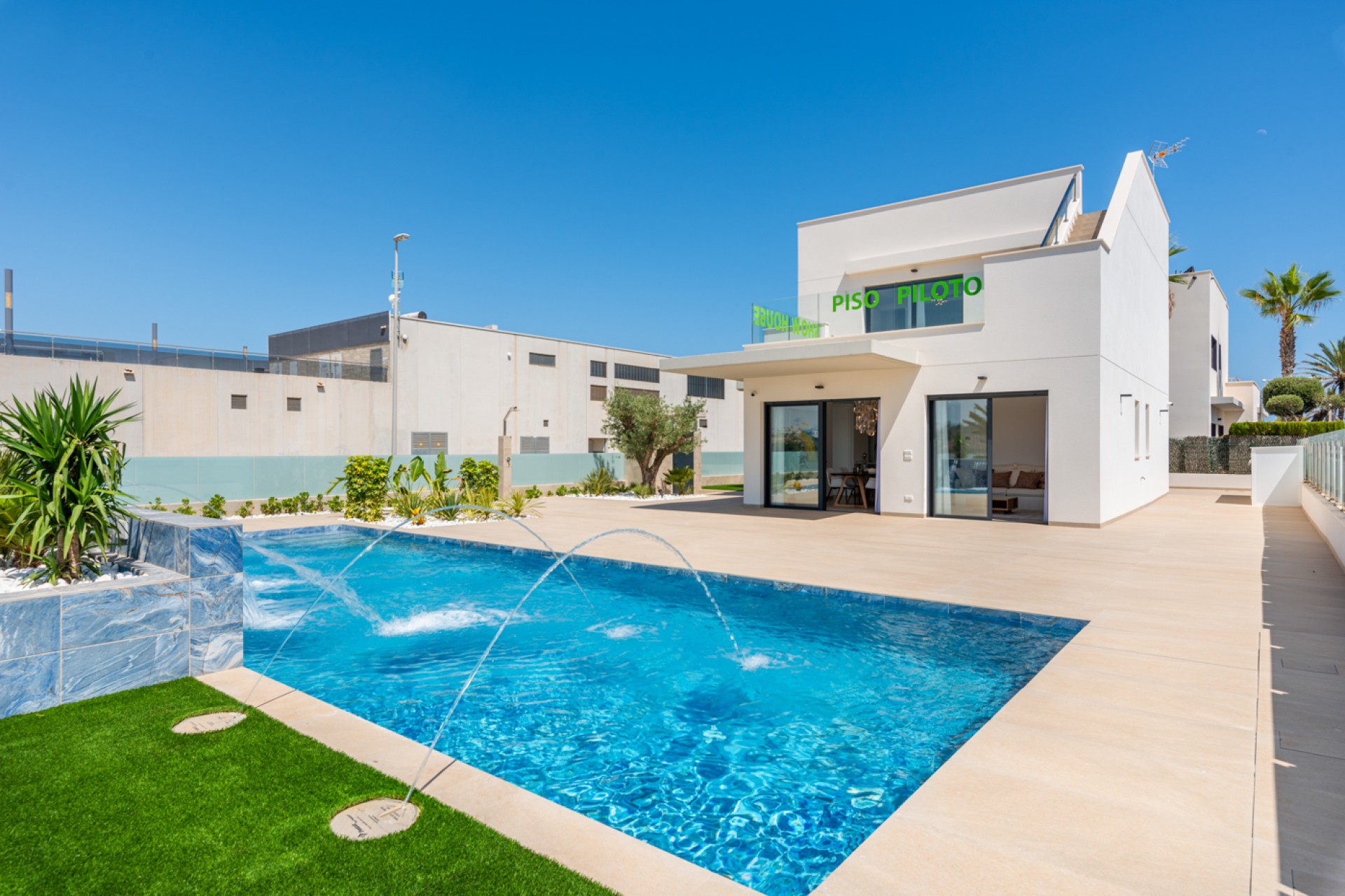 nieuwbouw - Villa -
Dehesa de Campoamor