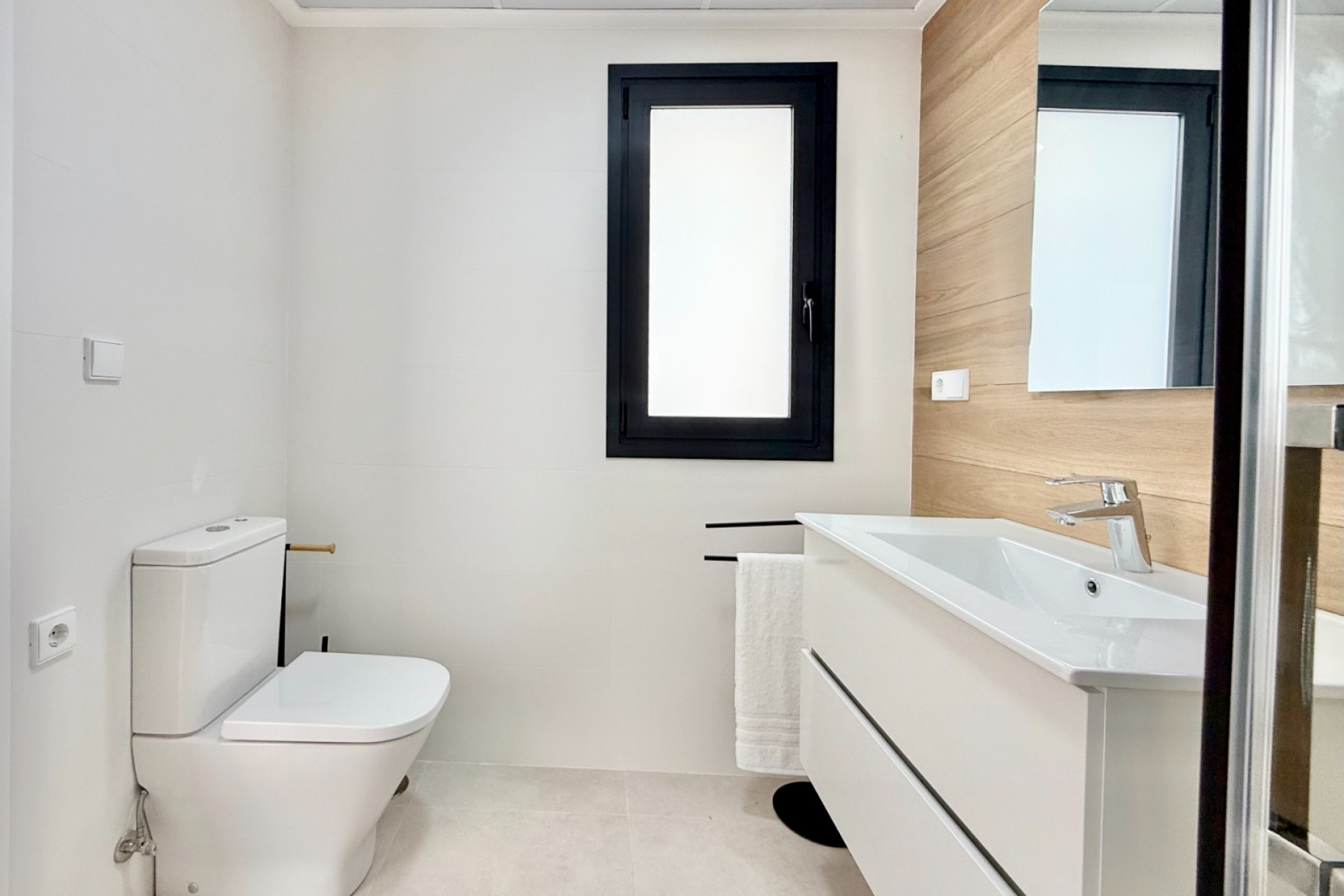 Nouvelle Construction - Bungalow -
Cox