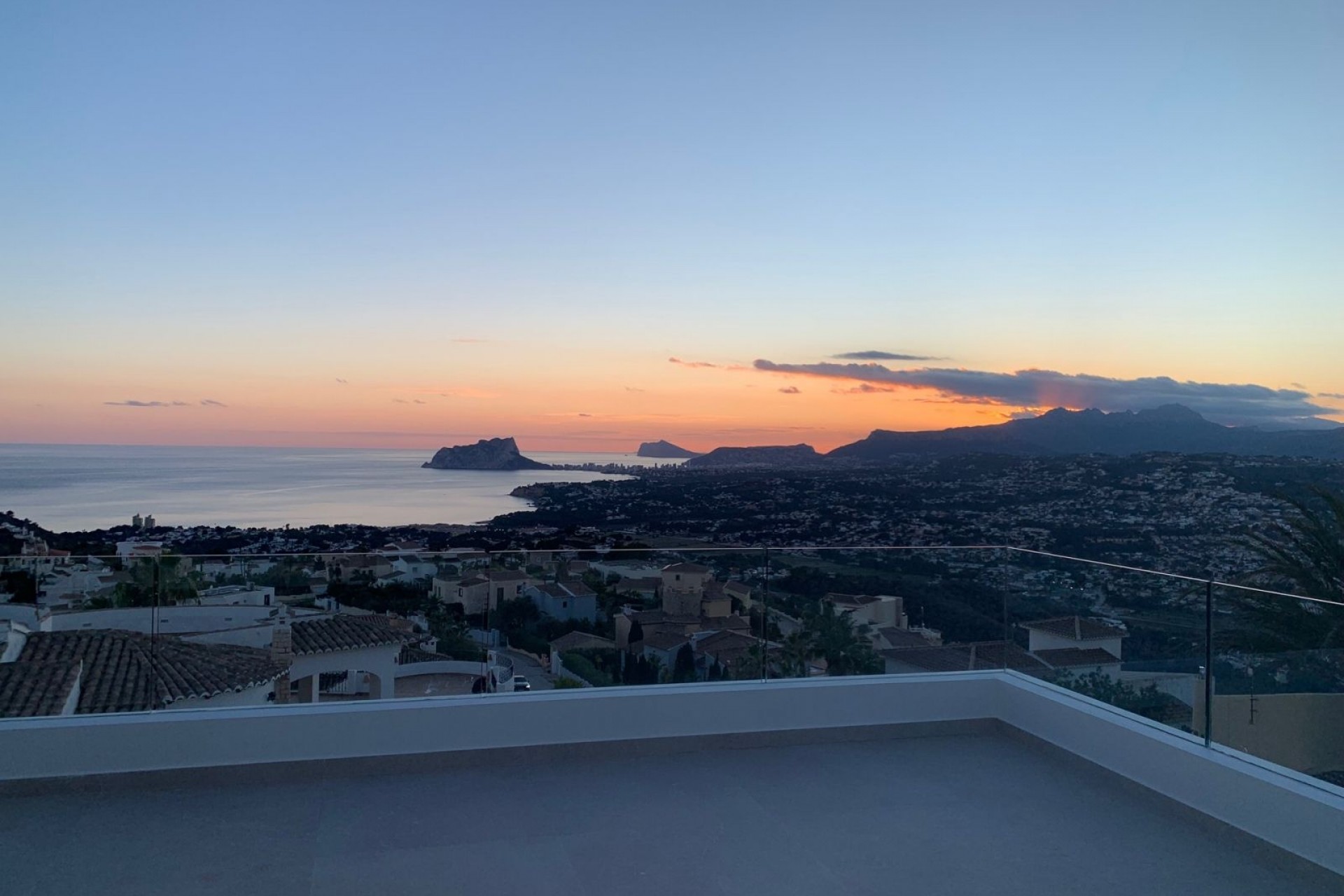 Nouvelle Construction - Villa -
Benitachell