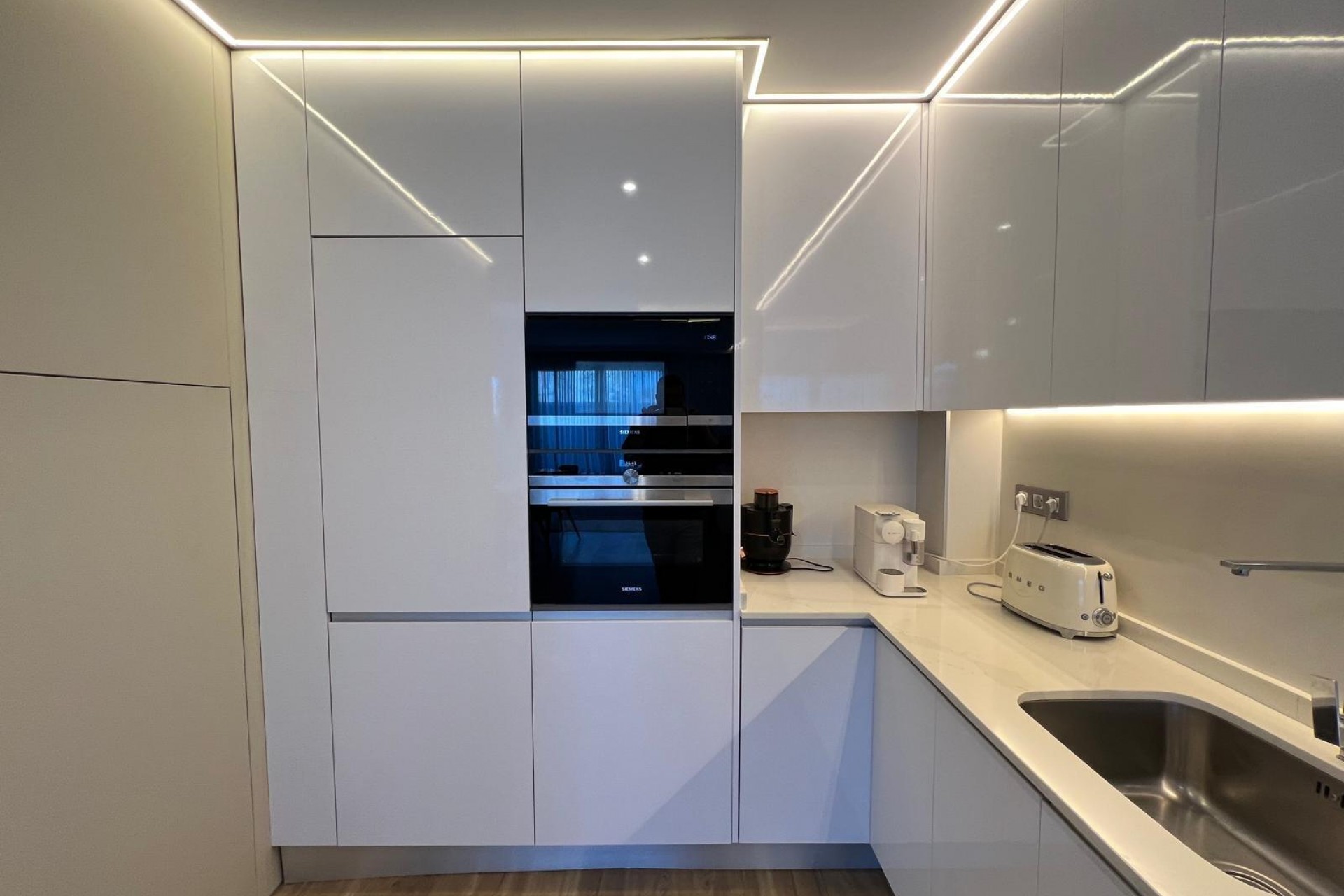 Nouvelle Construction - Villa de Lujo -
Torrevieja - La veleta