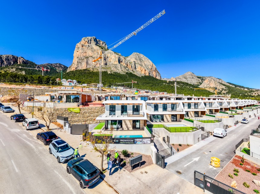 Nouvelle Construction - Villa semi-détachée -
Polop