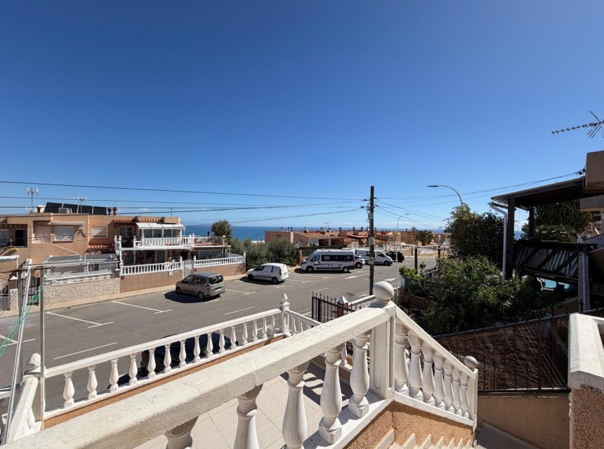 Sale - Adosado -
Gran Alacant - Monte y Mar Alto