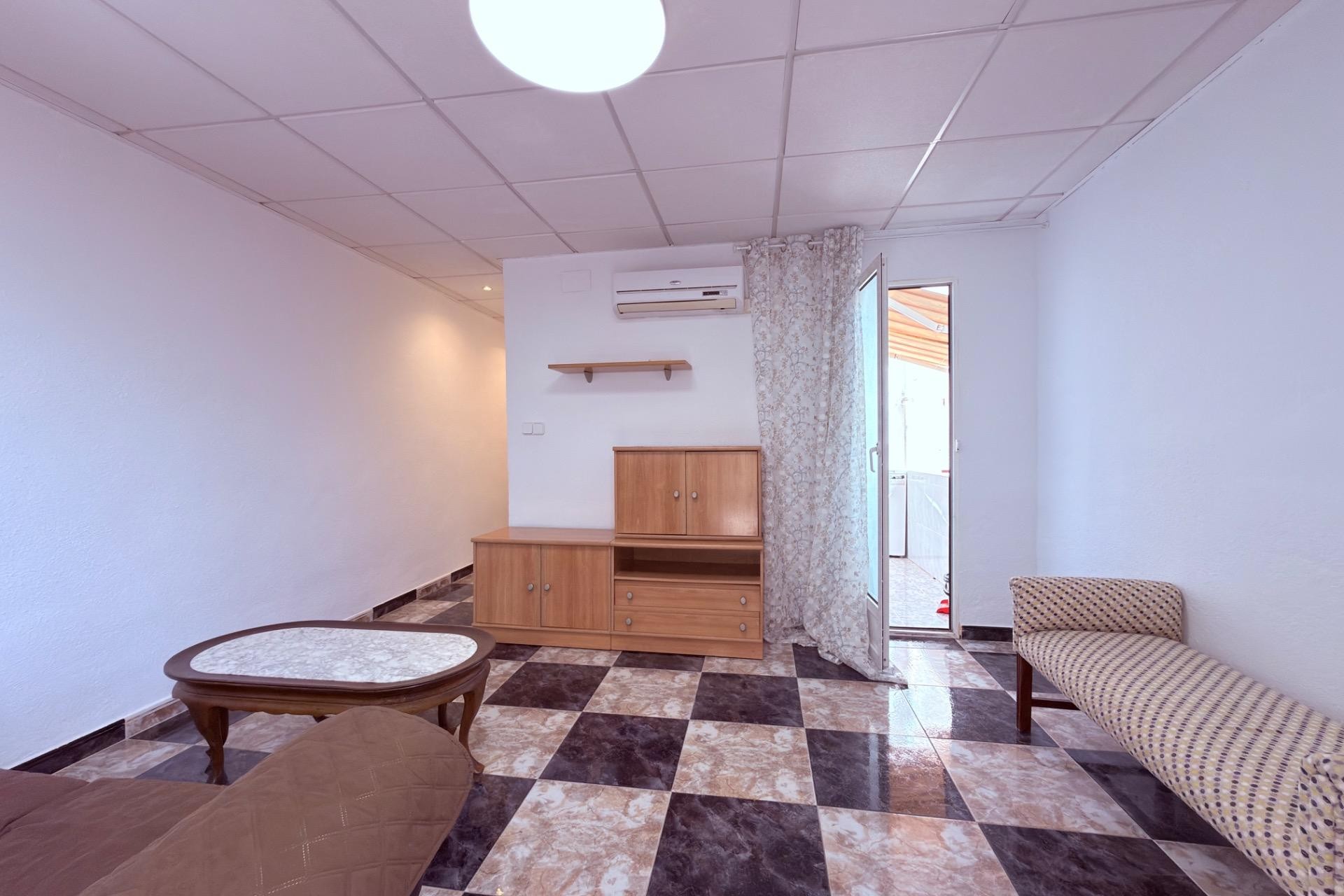 Sale - Apartamento -
Alicante - Carolinas bajas