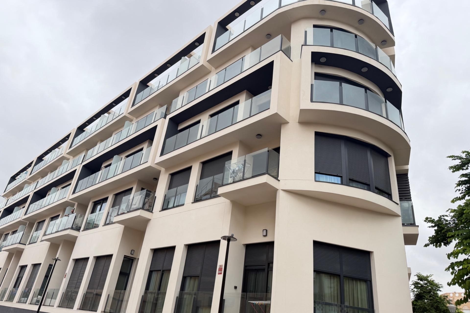 Sale - Apartamento -
Alicante - La Florida