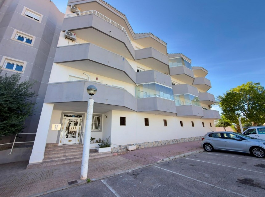 Sale - Apartamento -
Orihuela Costa - La Regia