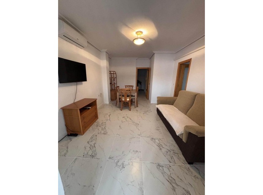 Sale - Apartamento -
Torrevieja - Acequion