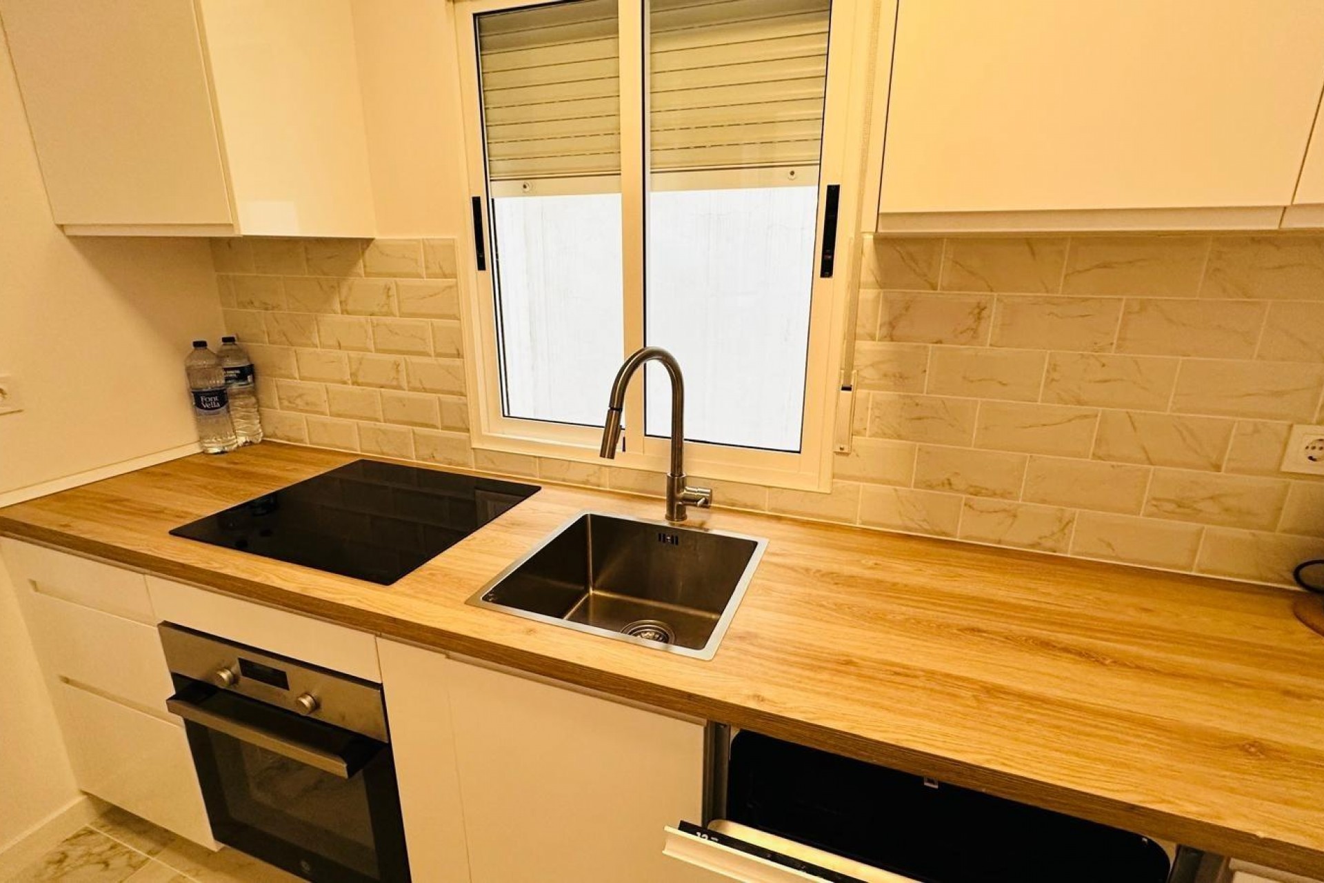 Sale - Apartamento -
Torrevieja - Acequion