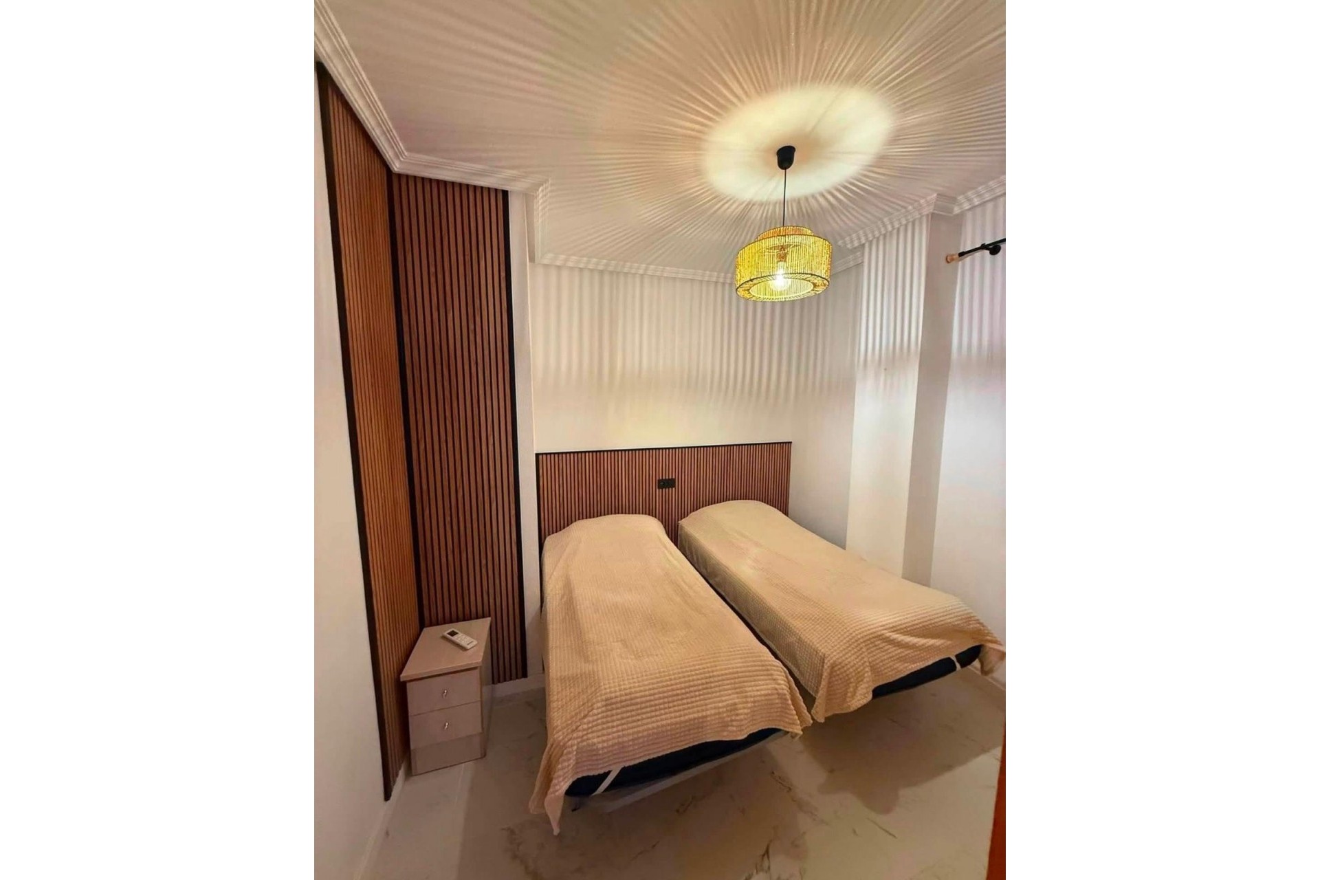 Sale - Apartamento -
Torrevieja - Acequion