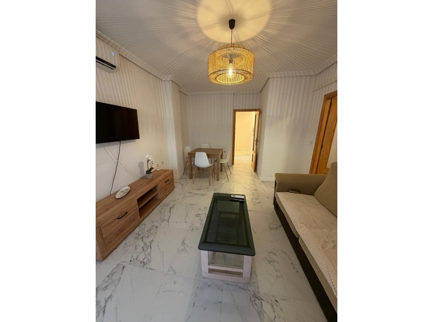 Sale - Apartamento -
Torrevieja - Acequion