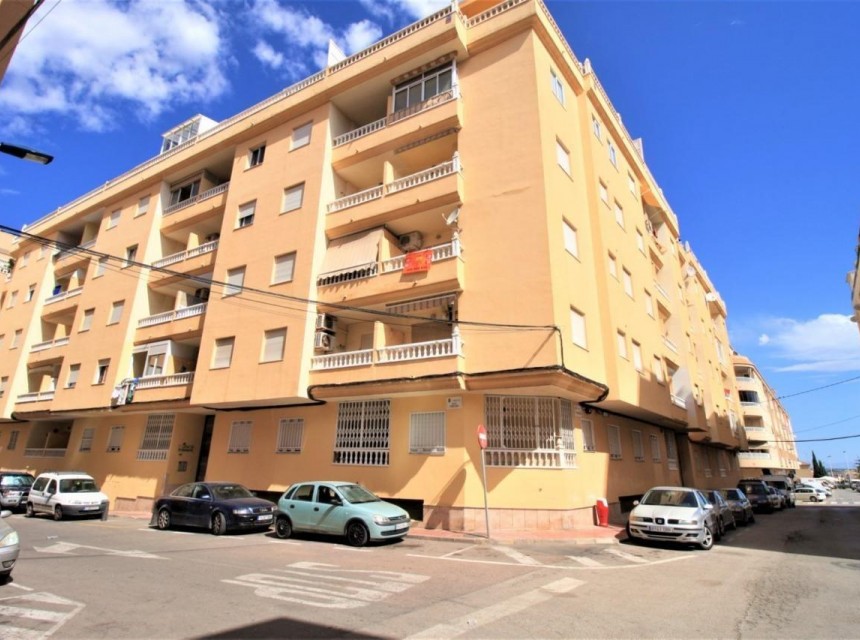 Sale - Apartamento -
Torrevieja - Centro