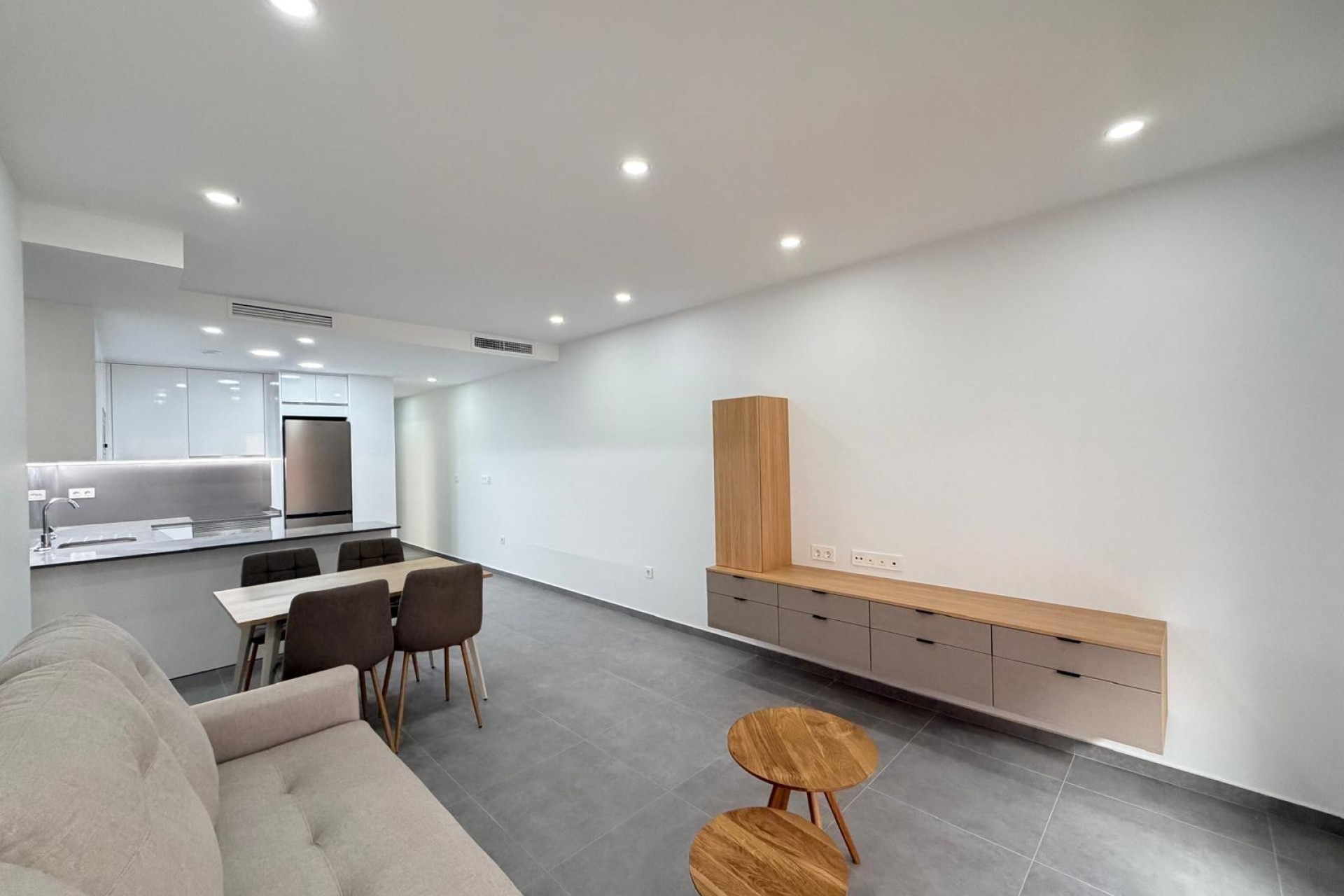 Sale - Apartamento -
Torrevieja - Estacion de autobuses