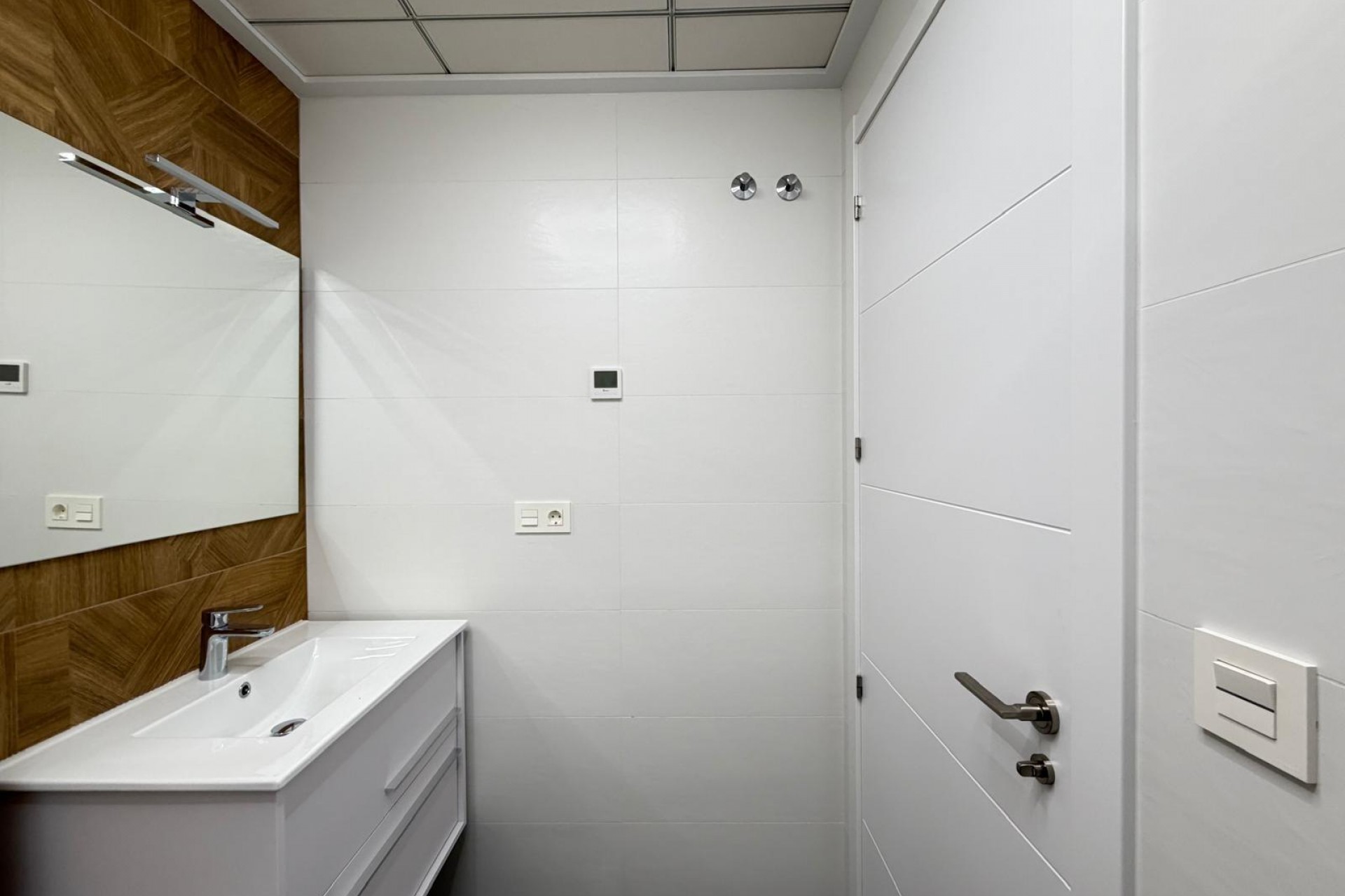 Sale - Apartamento -
Torrevieja - Estacion de autobuses