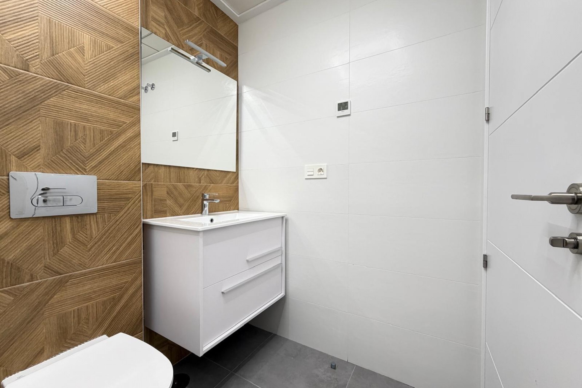 Sale - Apartamento -
Torrevieja - Estacion de autobuses