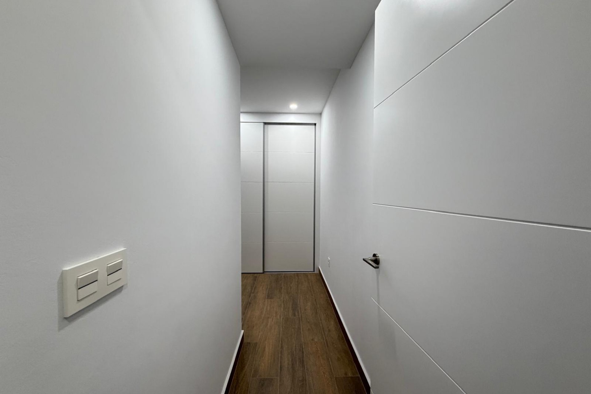 Sale - Apartamento -
Torrevieja - Estacion de autobuses