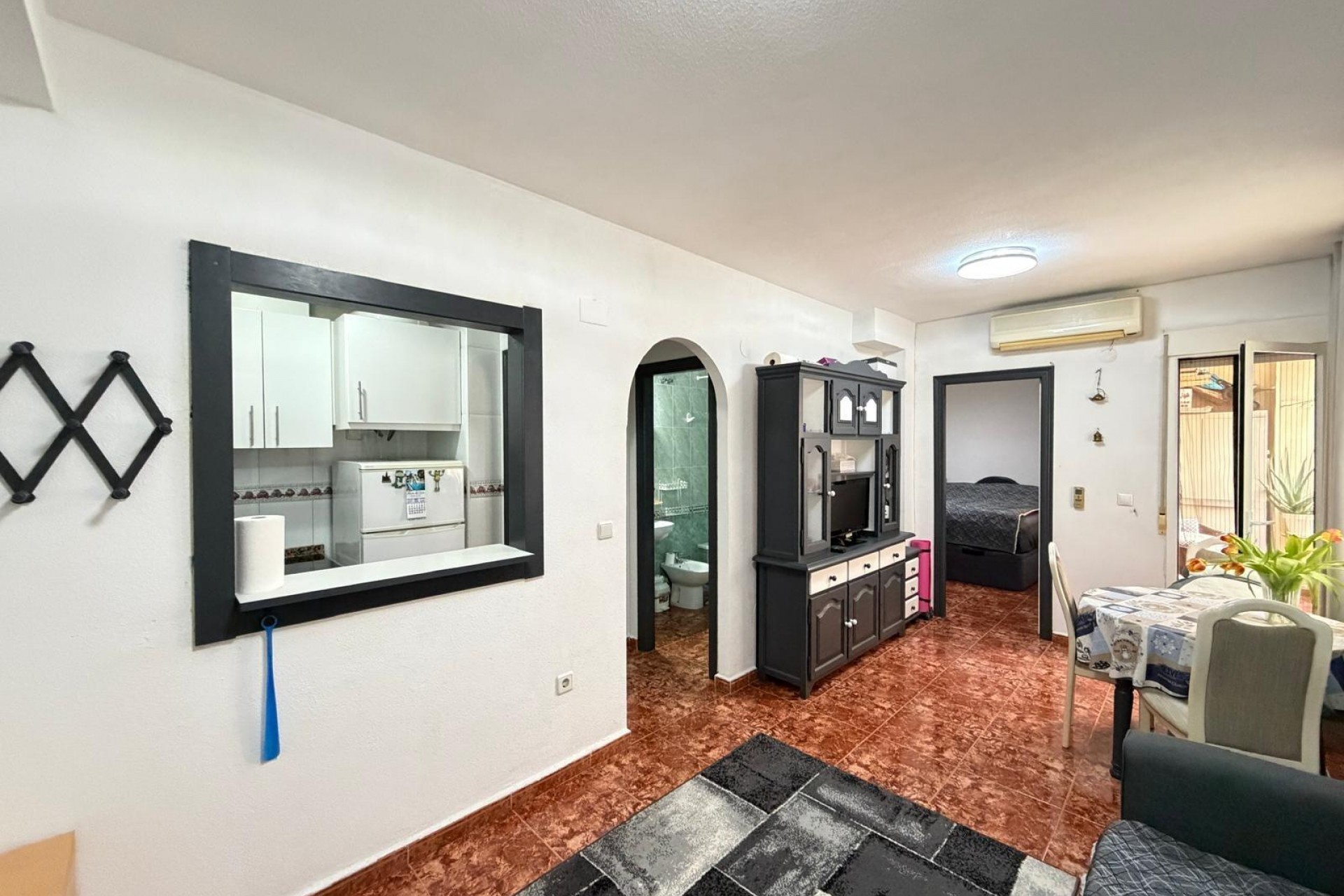 Sale - Apartamento -
Torrevieja - Estacion de autobuses