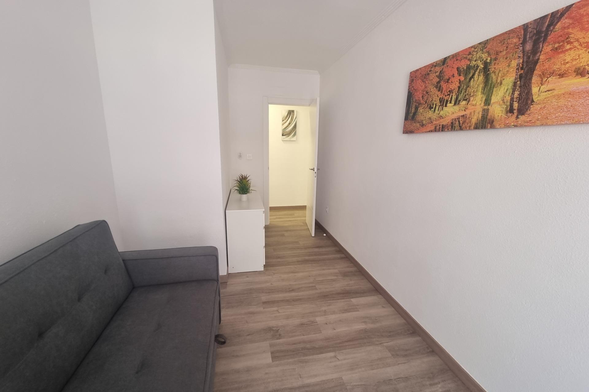 Sale - Apartamento -
Torrevieja - Estacion de autobuses
