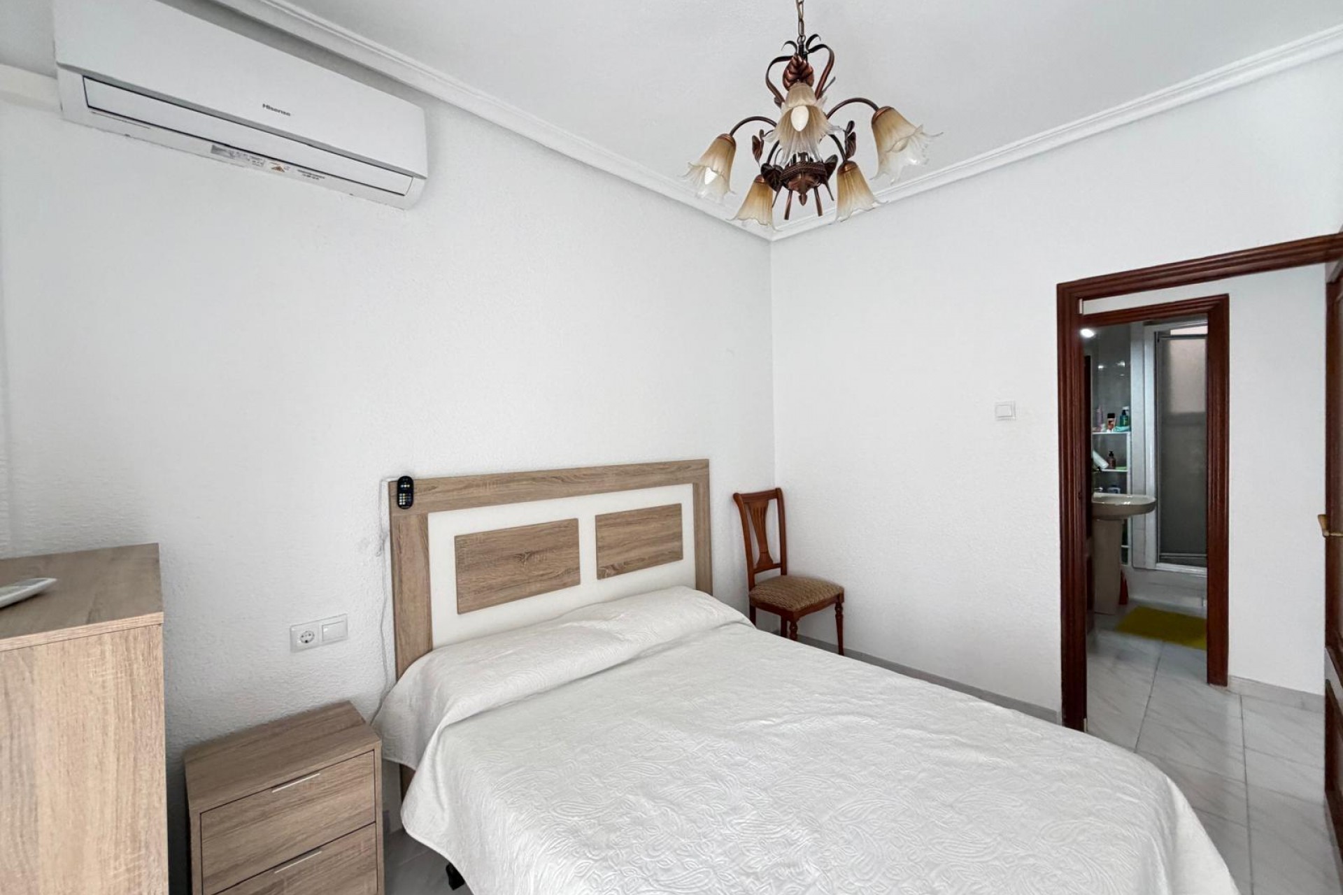 Sale - Apartamento -
Torrevieja - Estacion de autobuses