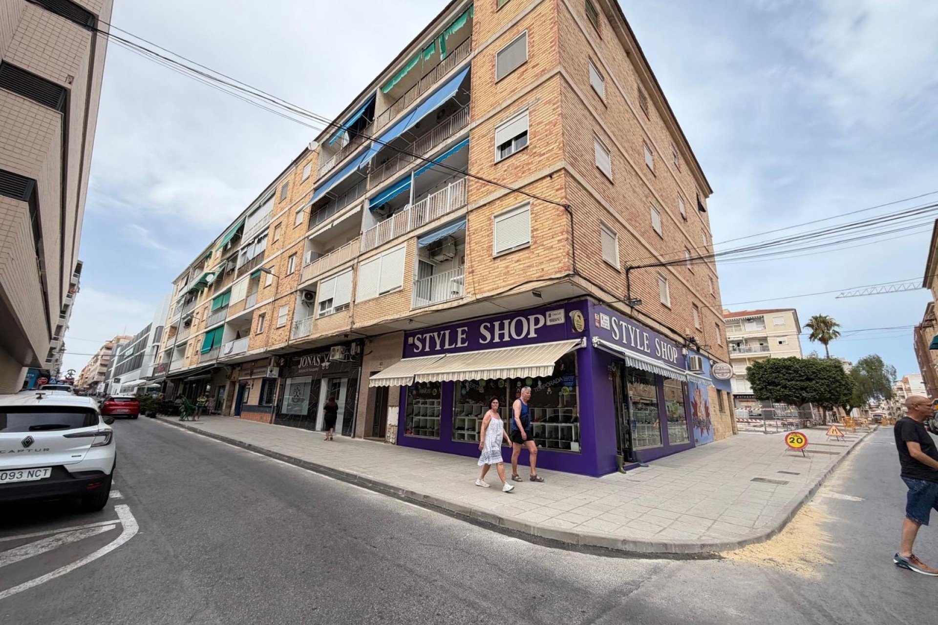 Sale - Apartamento -
Torrevieja - Estacion de autobuses