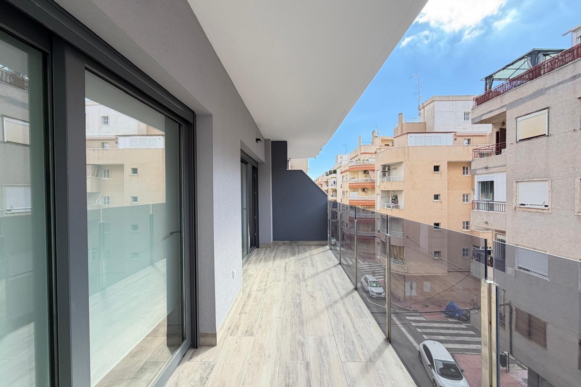 Sale - Apartamento -
Torrevieja - Estacion de autobuses