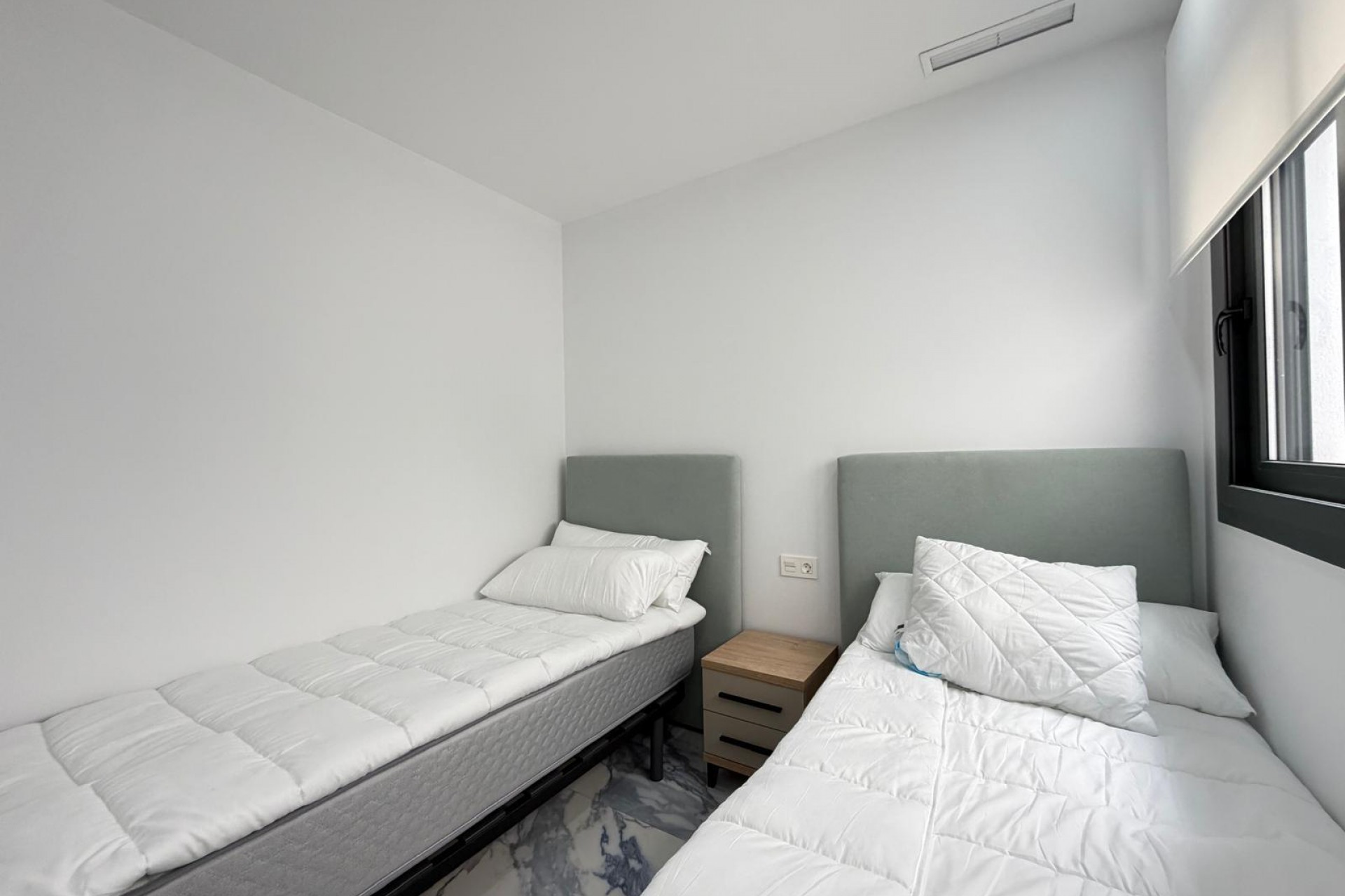 Sale - Apartamento -
Torrevieja - Estacion de autobuses