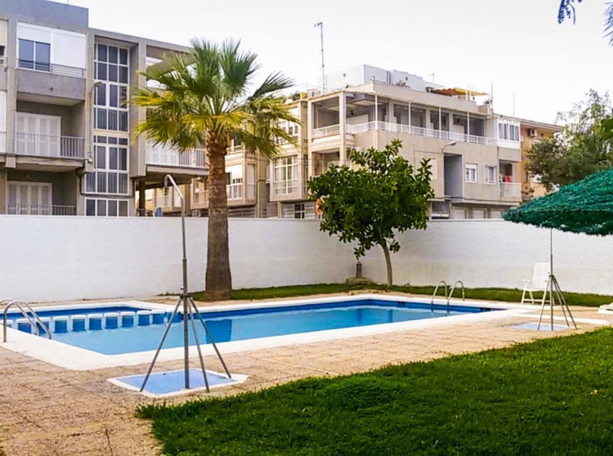 Sale - Apartamento -
Torrevieja - Habaneras