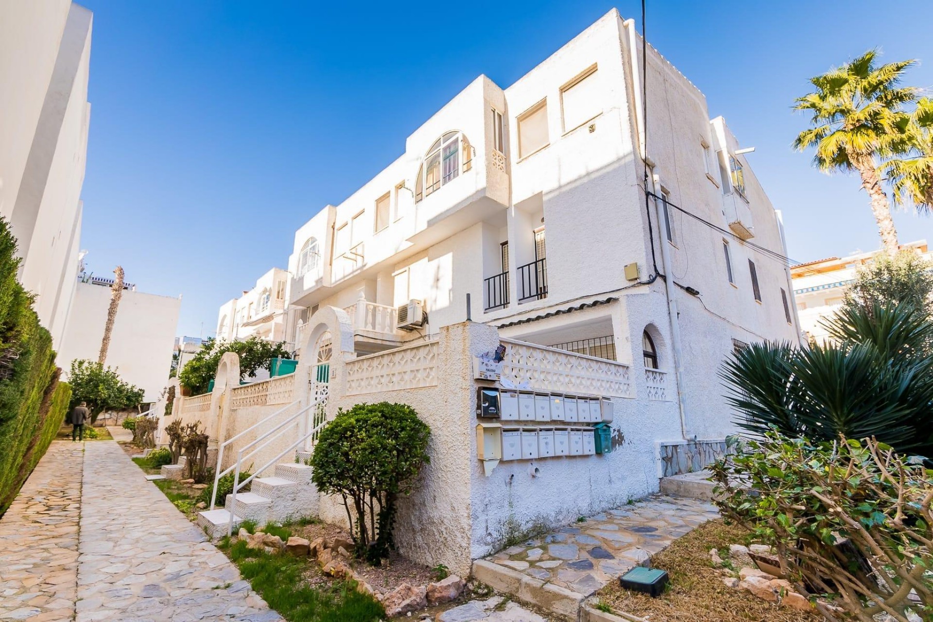 Sale - Apartamento -
Torrevieja - Habaneras