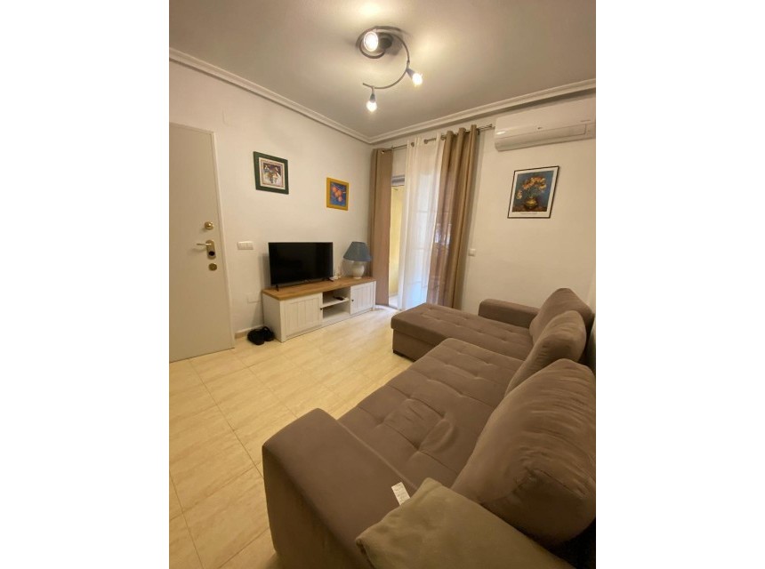 Sale - Apartamento -
Torrevieja - Habaneras