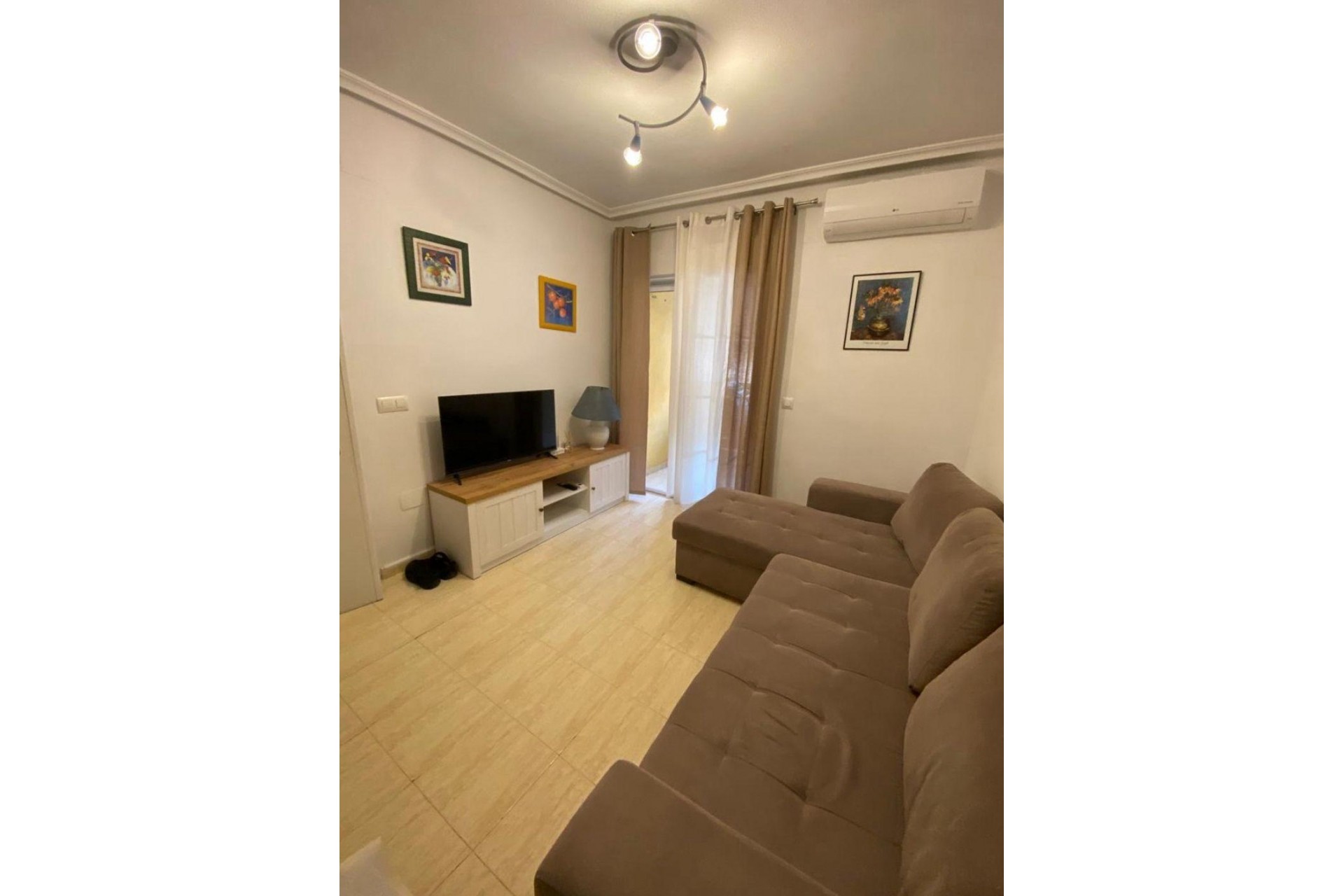 Sale - Apartamento -
Torrevieja - Habaneras