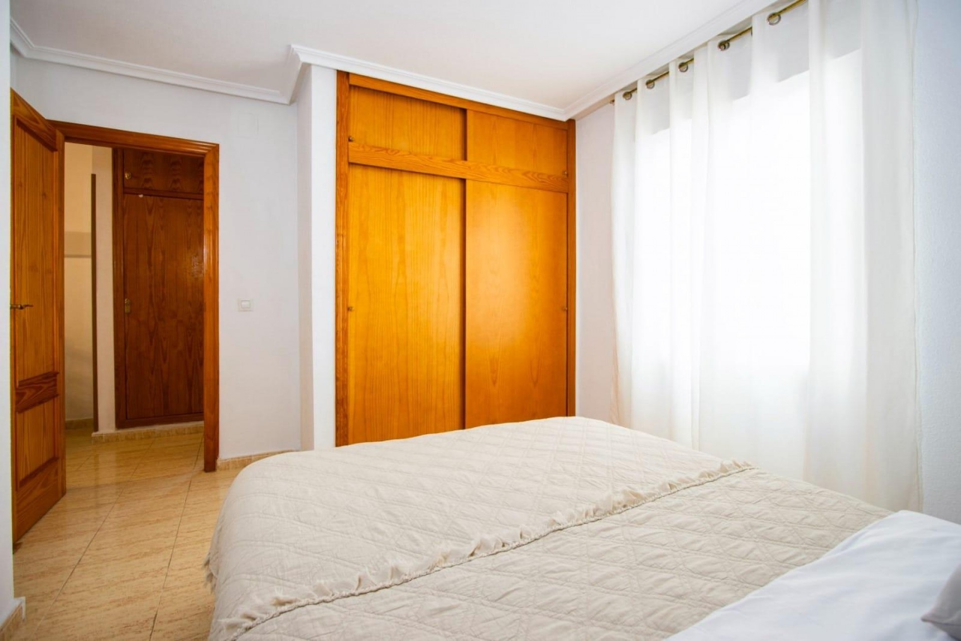 Sale - Apartamento -
Torrevieja - Habaneras