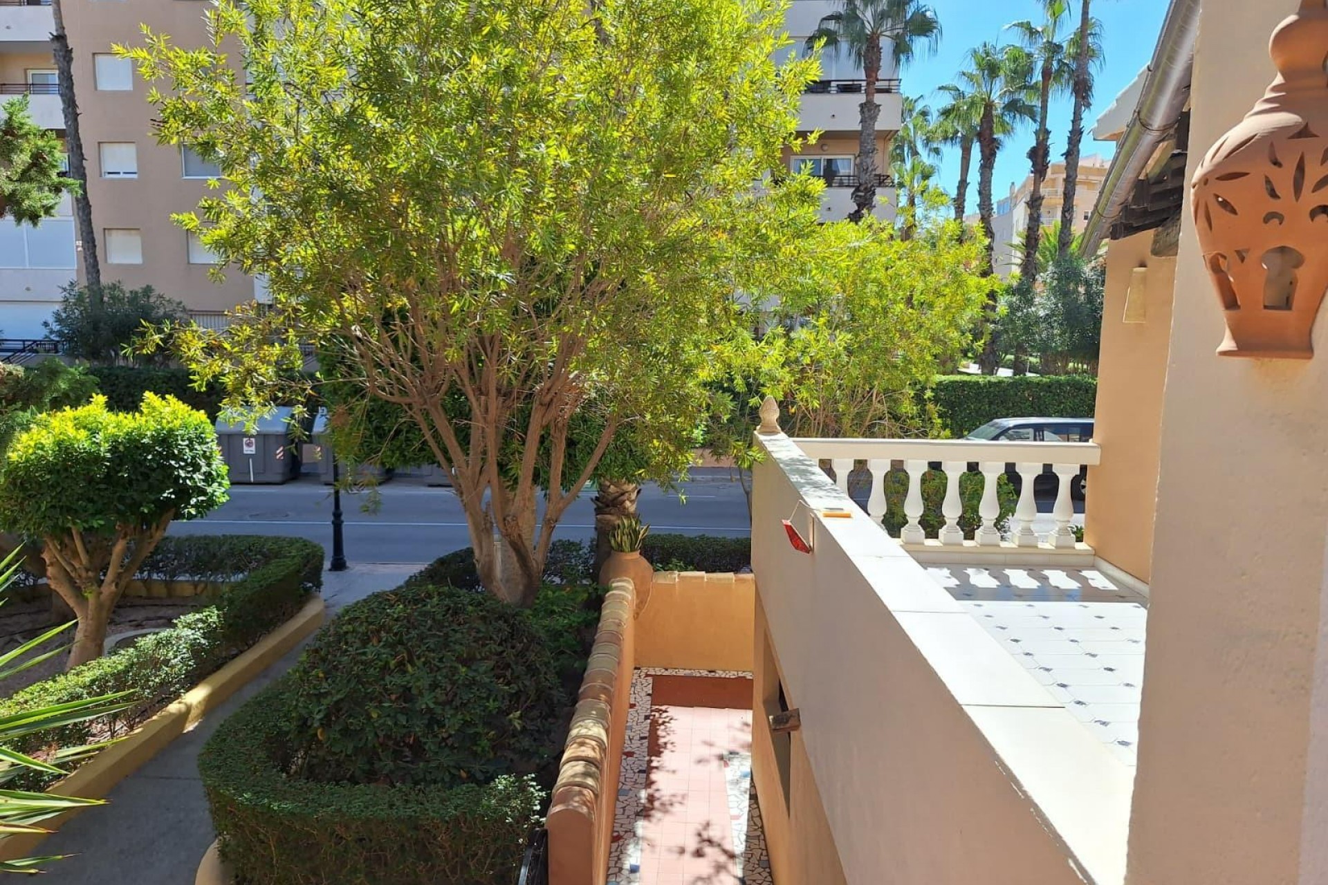 Sale - Apartamento -
Torrevieja - Los Frutales