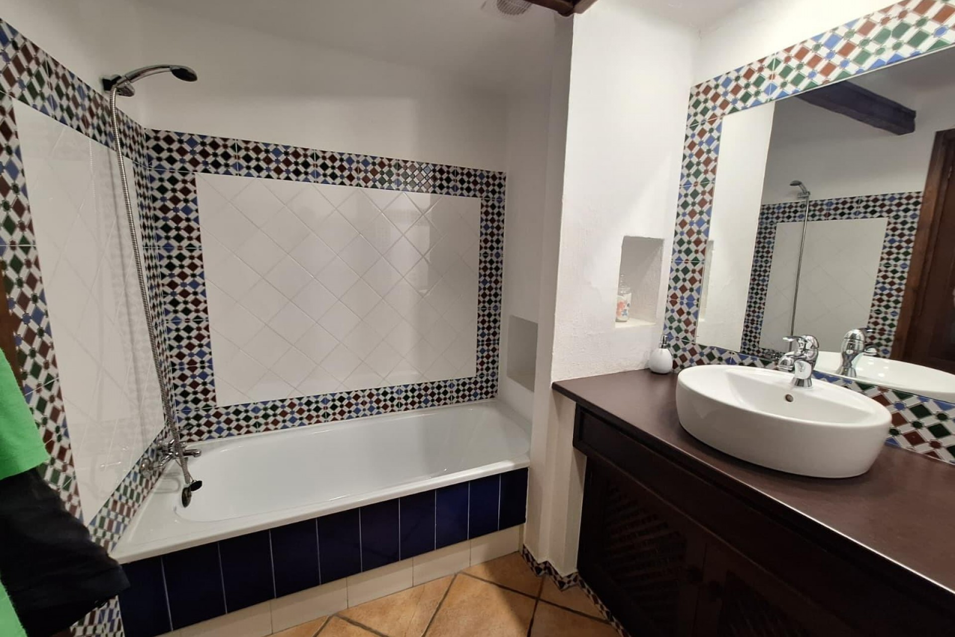 Sale - Apartamento -
Torrevieja - Los Frutales