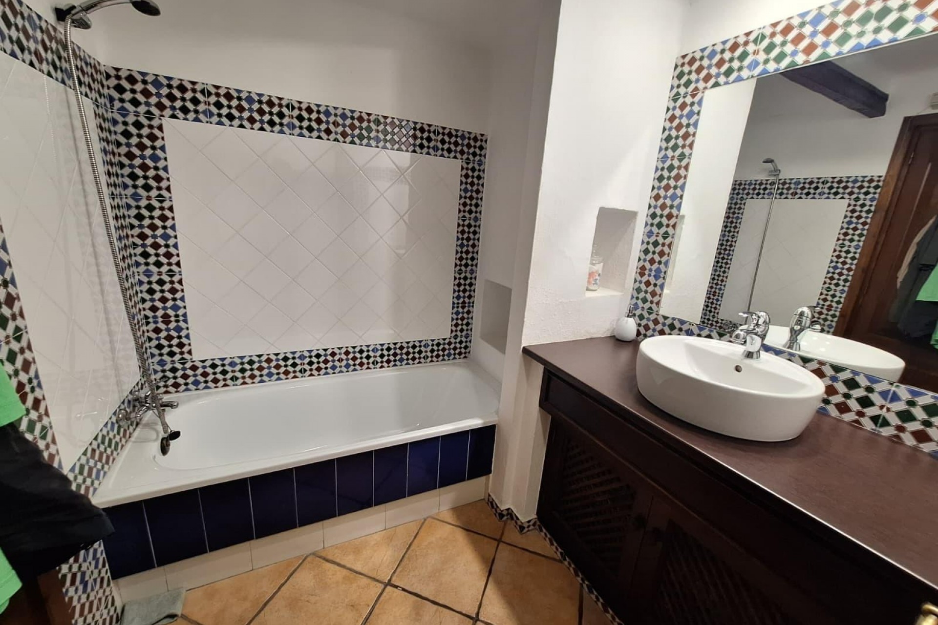 Sale - Apartamento -
Torrevieja - Los Frutales